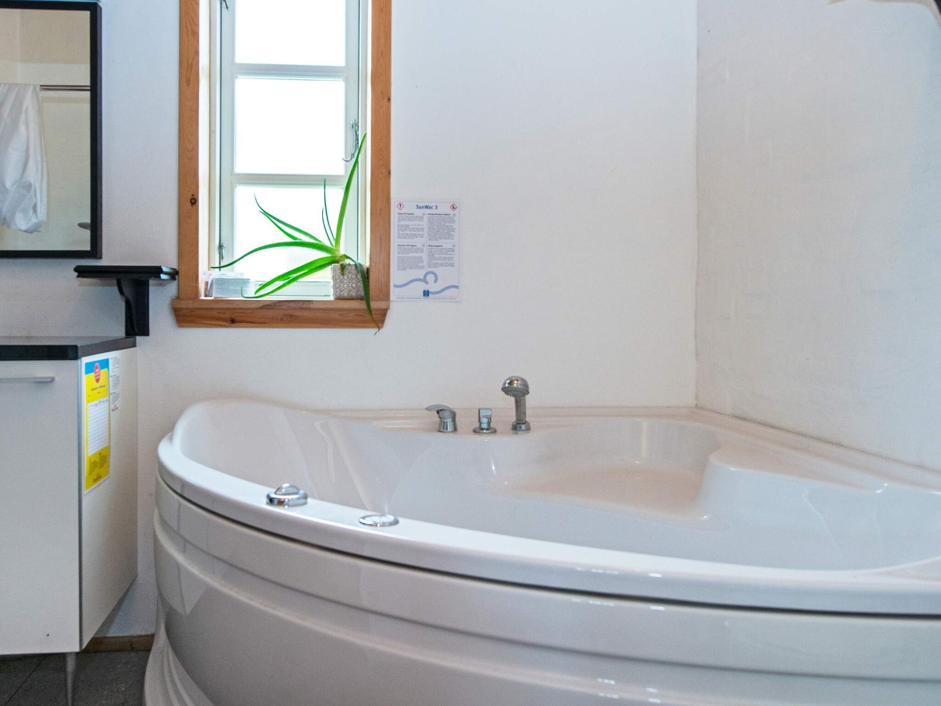 Authentiek Noors blokhut met sauna en whirlpool nabij Kolind - foto 47
