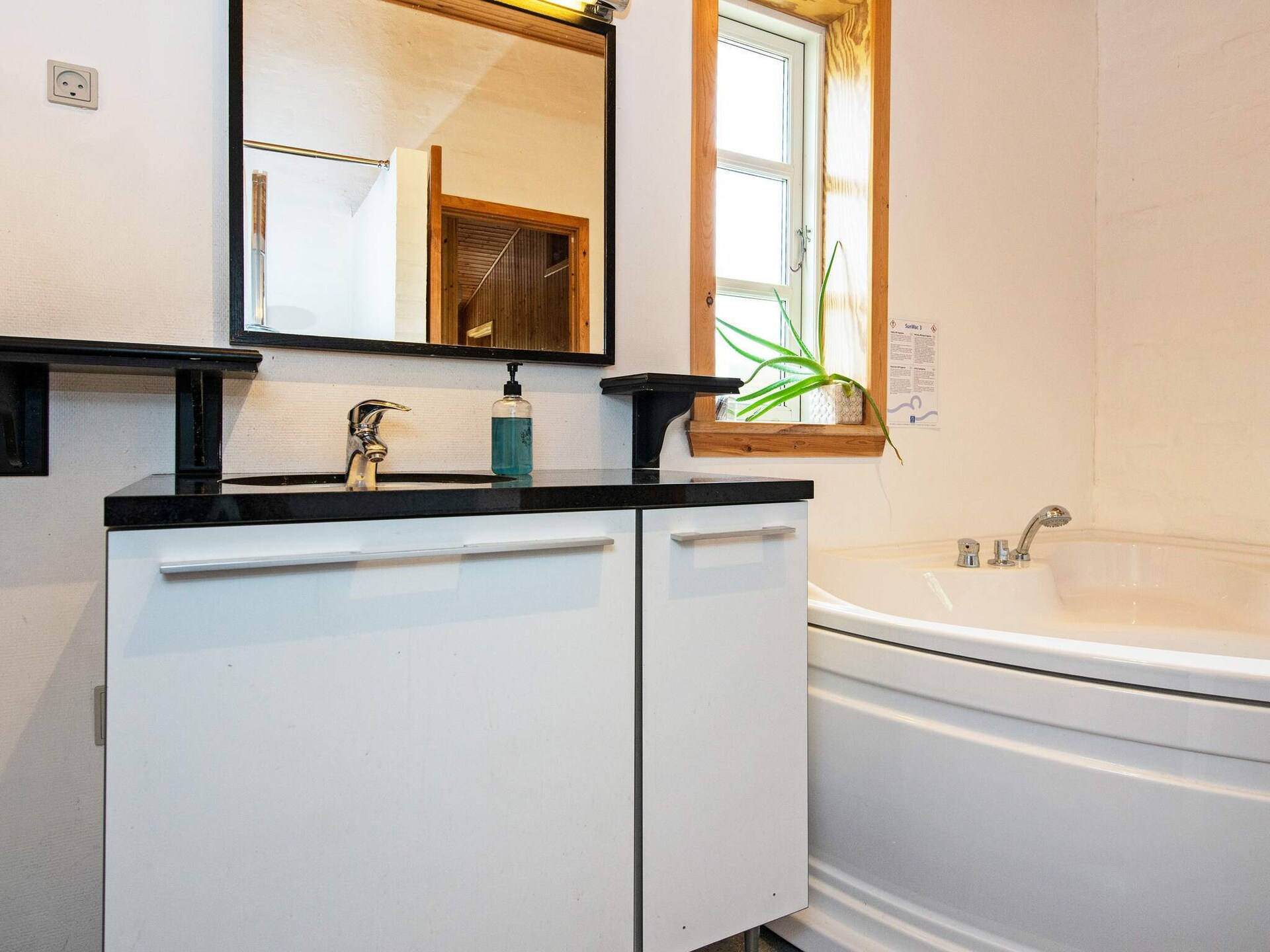 Authentiek Noors blokhut met sauna en whirlpool nabij Kolind - foto 46