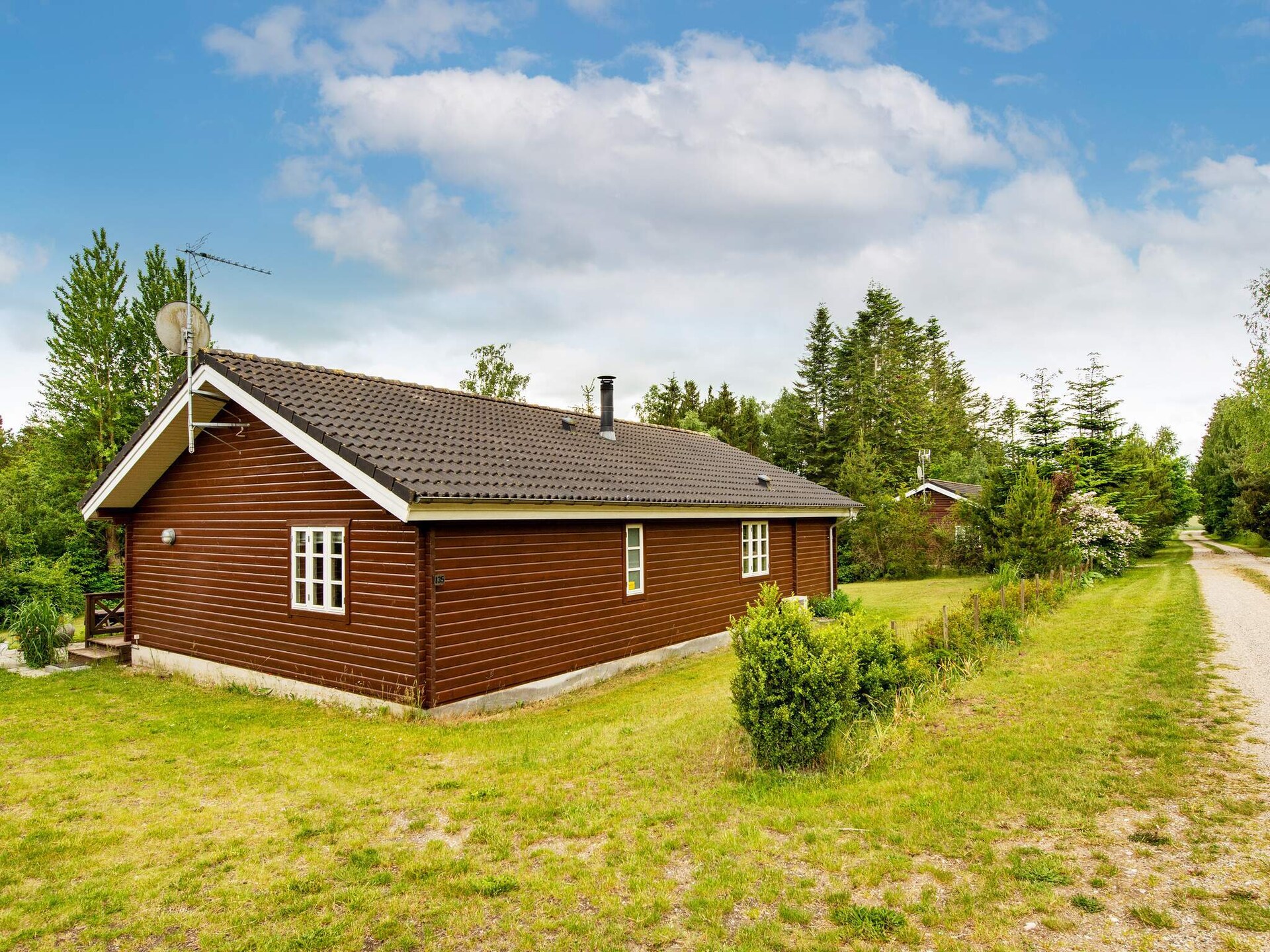 Authentiek Noors blokhut met sauna en whirlpool nabij Kolind - foto 5