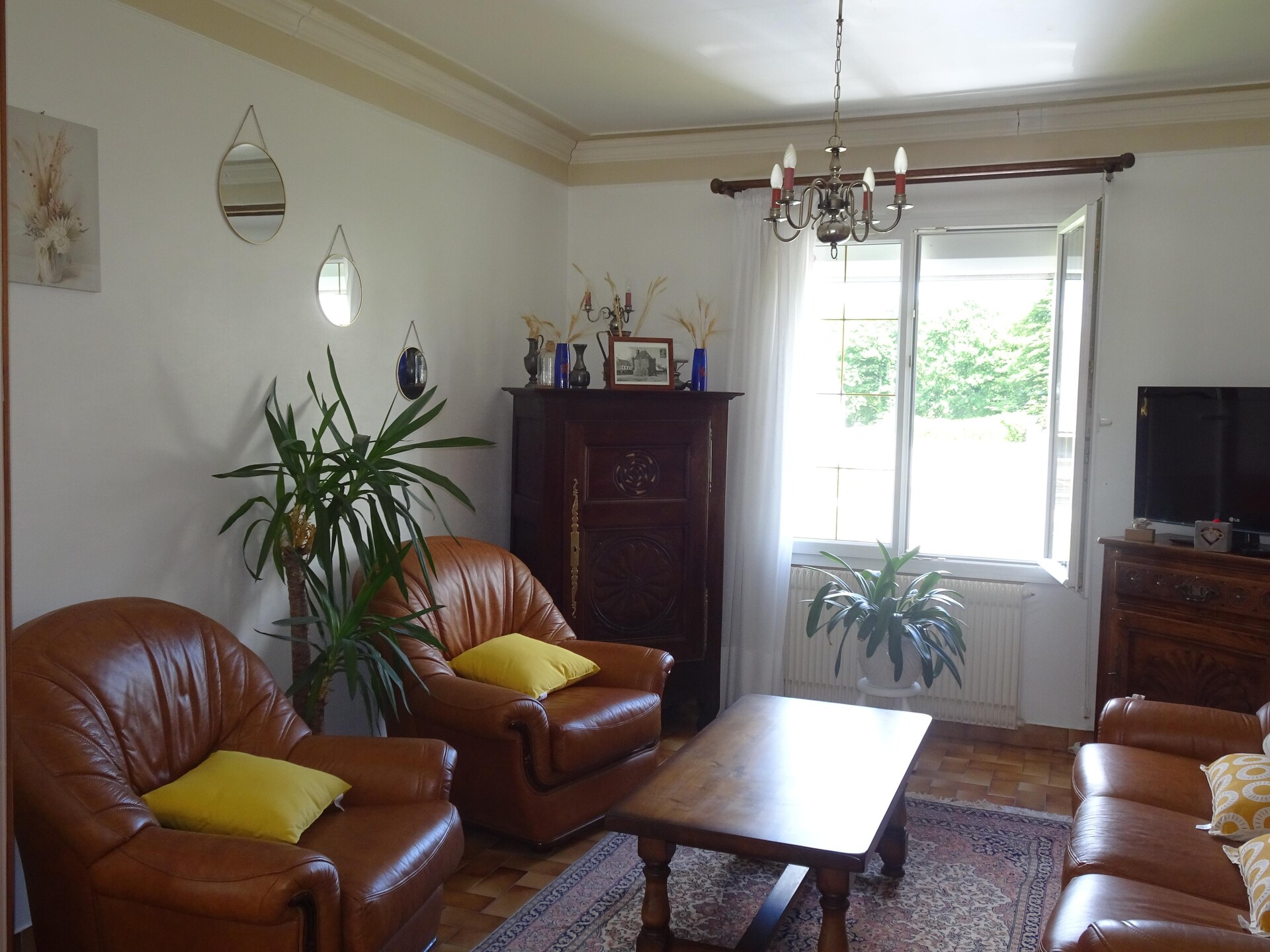 Authentiek vakantiehuis in Guerlesquin met grote tuin, nabij meer en strand - foto 3