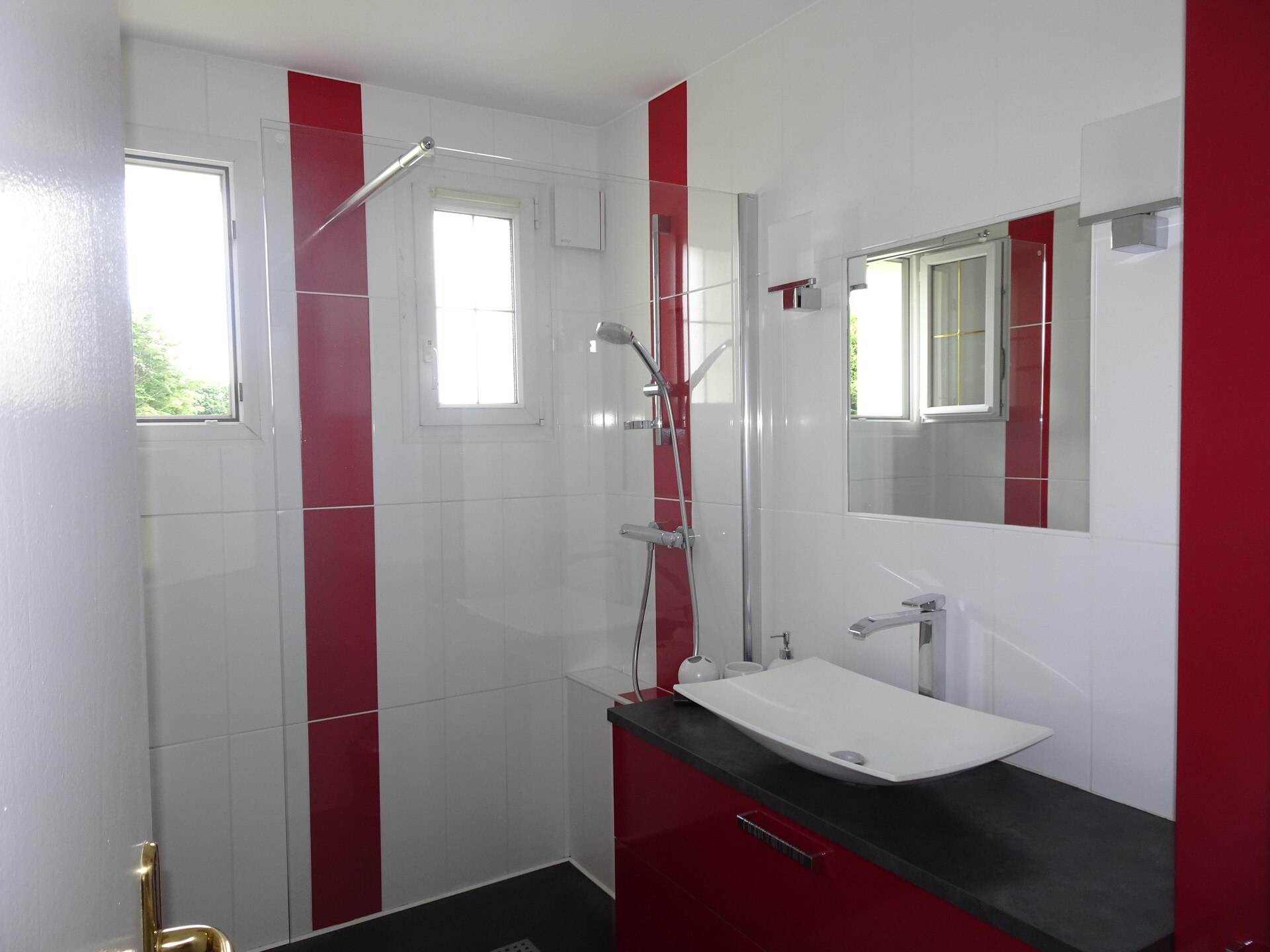 Authentiek vakantiehuis in Guerlesquin met grote tuin, nabij meer en strand - foto 10