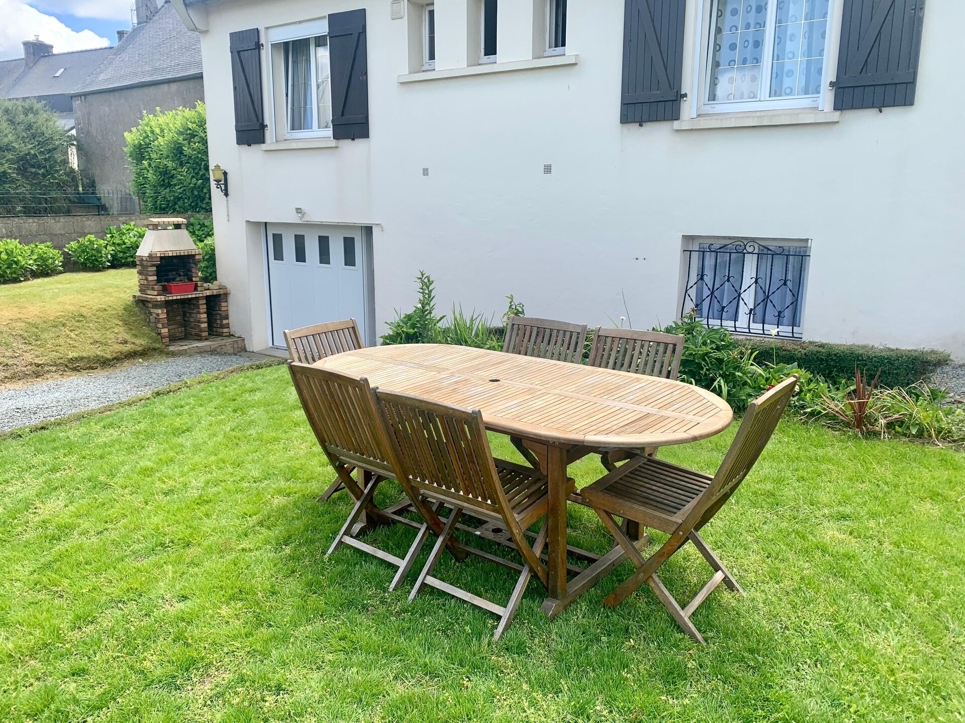 Authentiek vakantiehuis in Guerlesquin met grote tuin, nabij meer en strand - foto 14