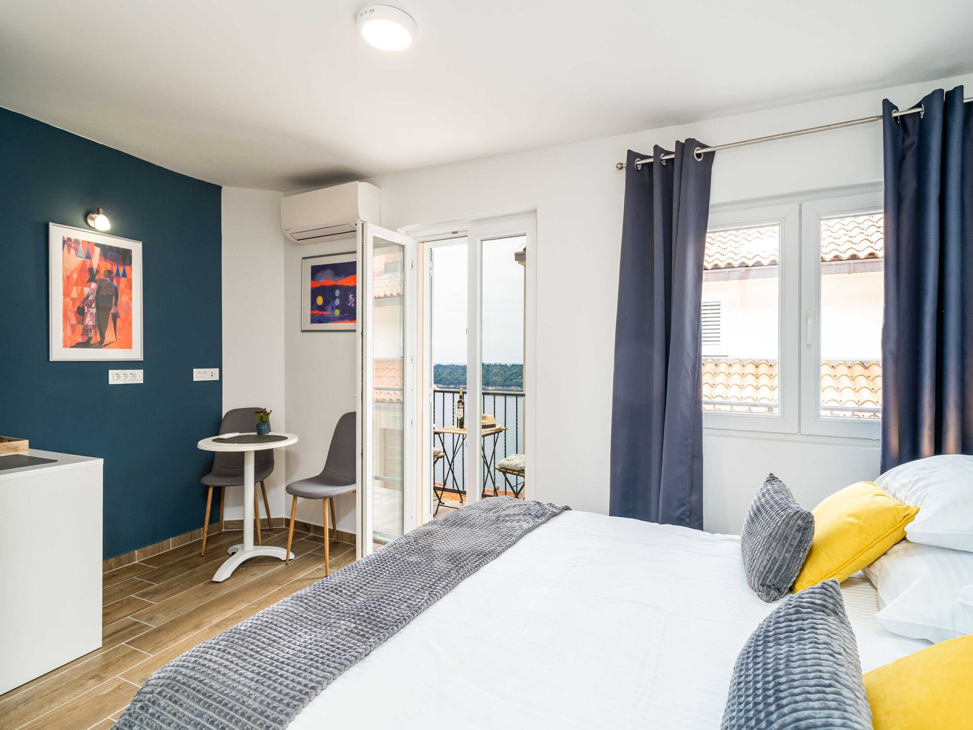 Romantische kamer met balkon, op loopafstand van strand en oude stad Dubrovnik - foto 9