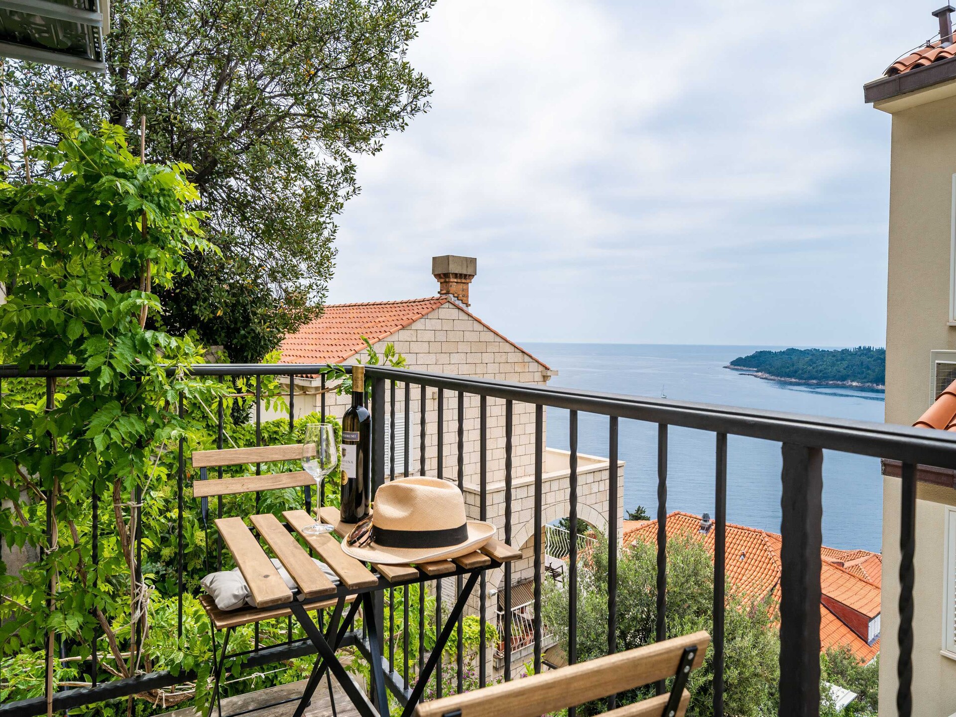 Romantische kamer met balkon, op loopafstand van strand en oude stad Dubrovnik - foto 15