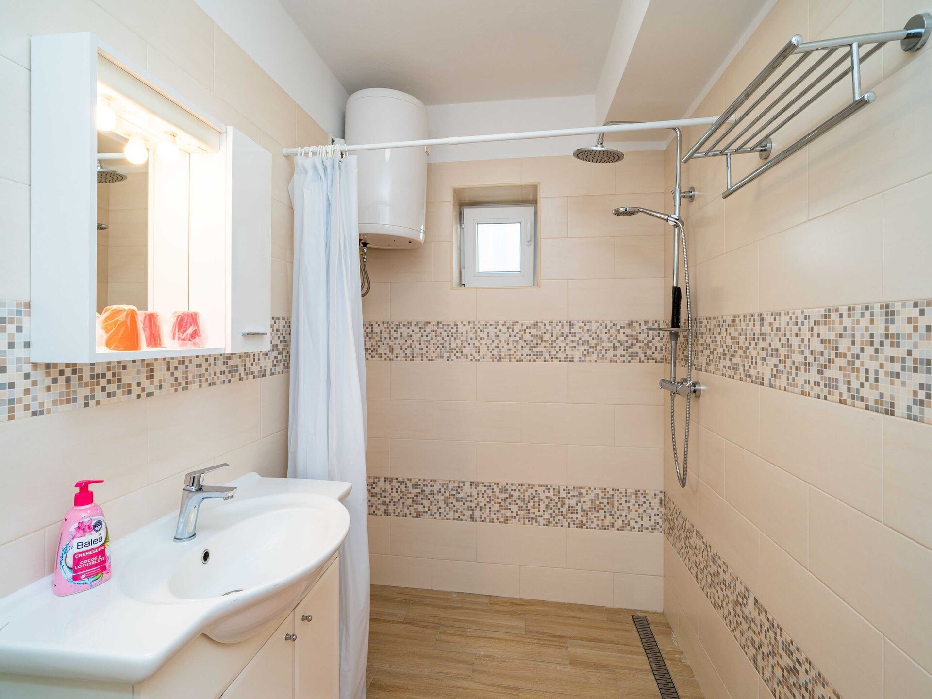 Rustiek appartement met terras in Lapad, op 400m van het strand - foto 21