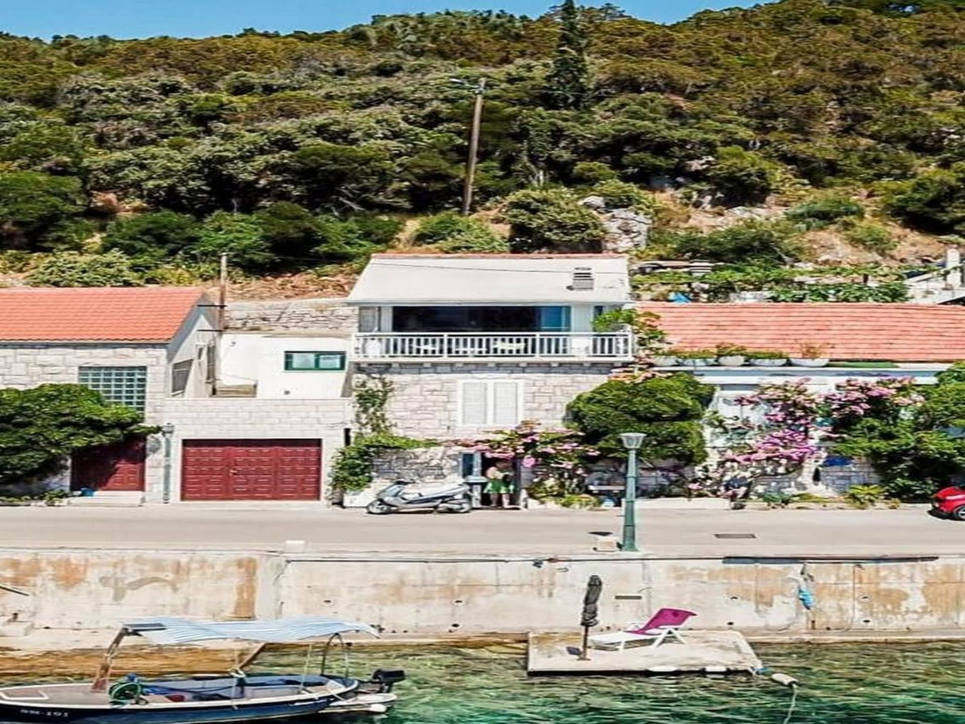 Appartement OM: Zeezicht & Balkon op 20m van het Strand in Povlja, Brač - foto 15
