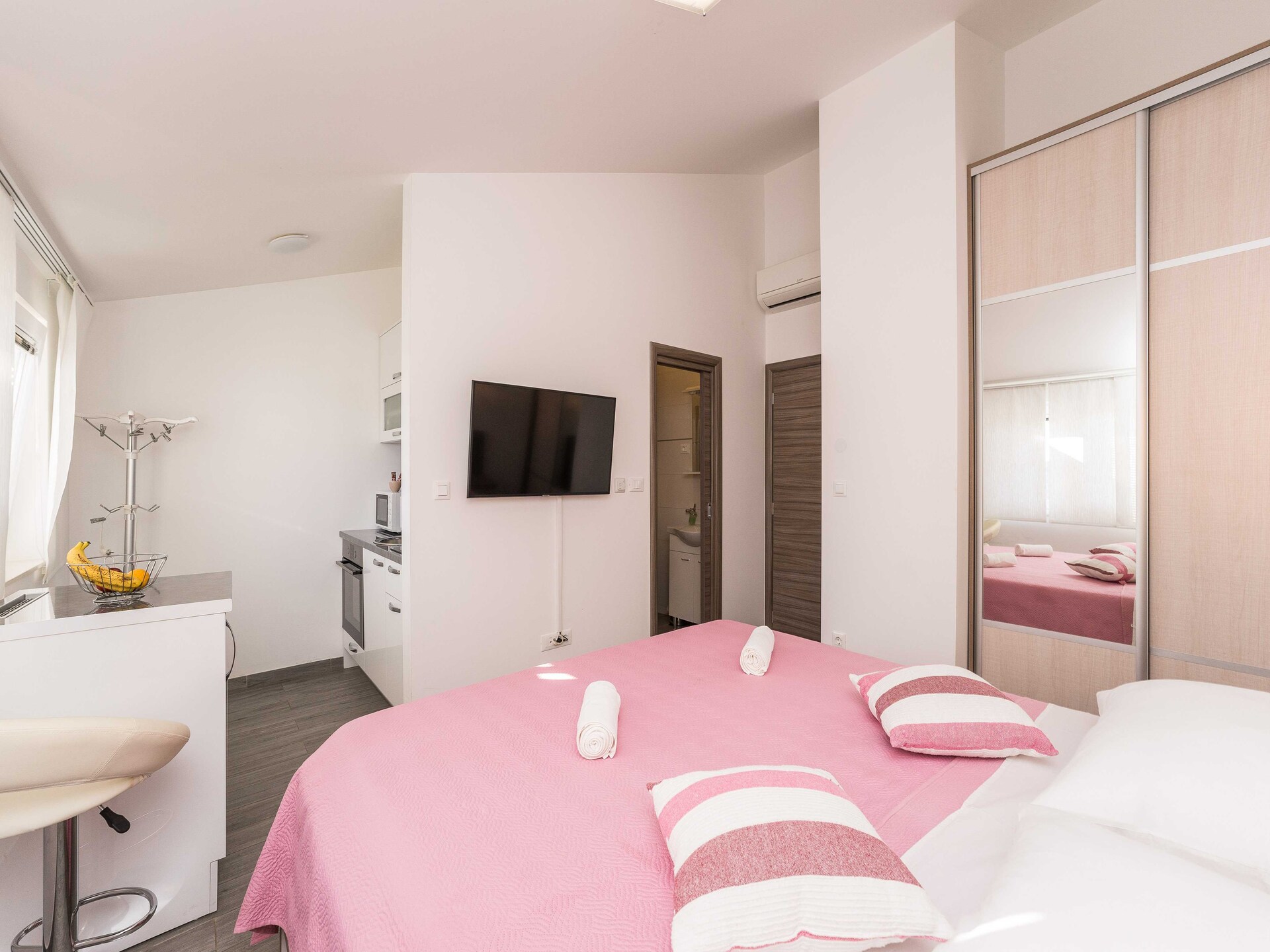 Studio Roberta in Zadar: knus appartement met balkon, vlakbij het strand - foto 5