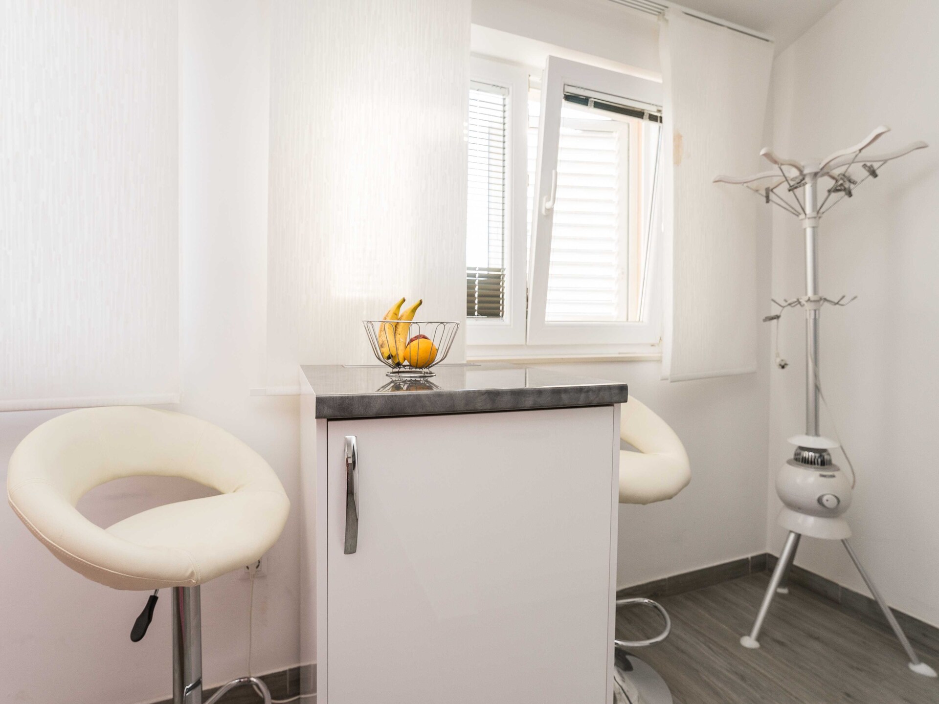 Studio Roberta in Zadar: knus appartement met balkon, vlakbij het strand - foto 17