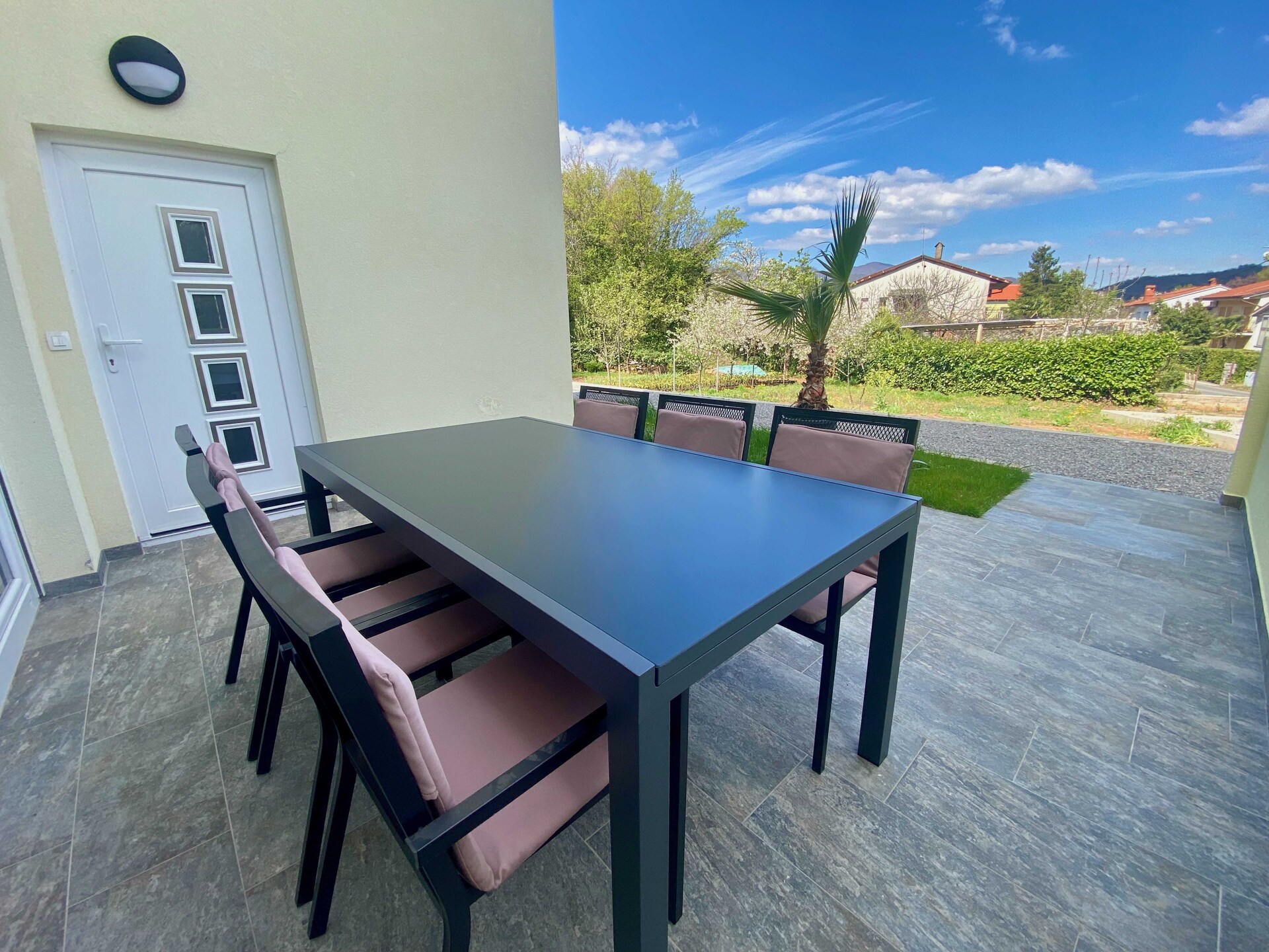 Ruim appartement met terras voor 5 personen in Kastav - foto 5