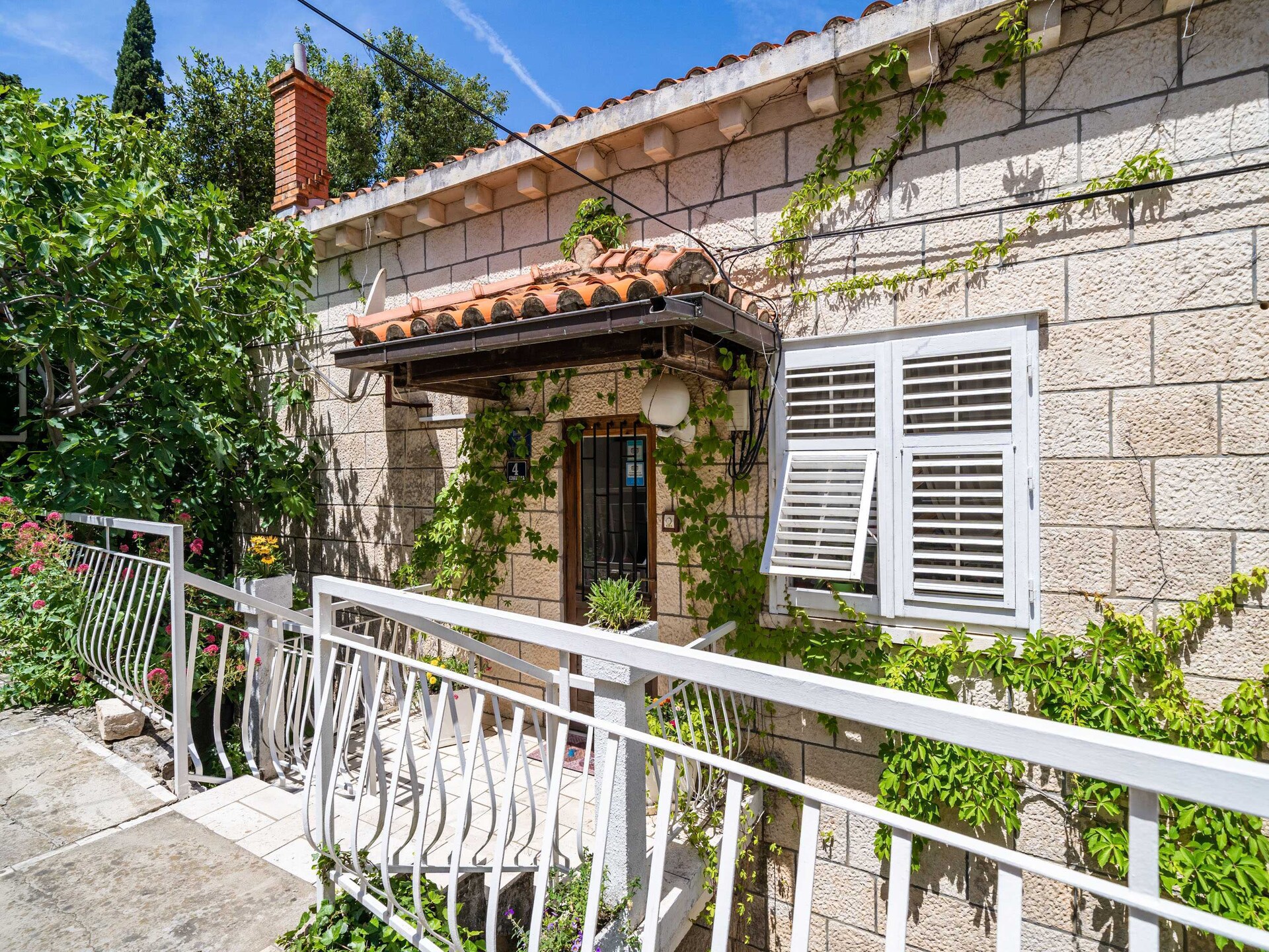 Studio met zeezichtbalkon op 100m van het strand in Cavtat - foto 24