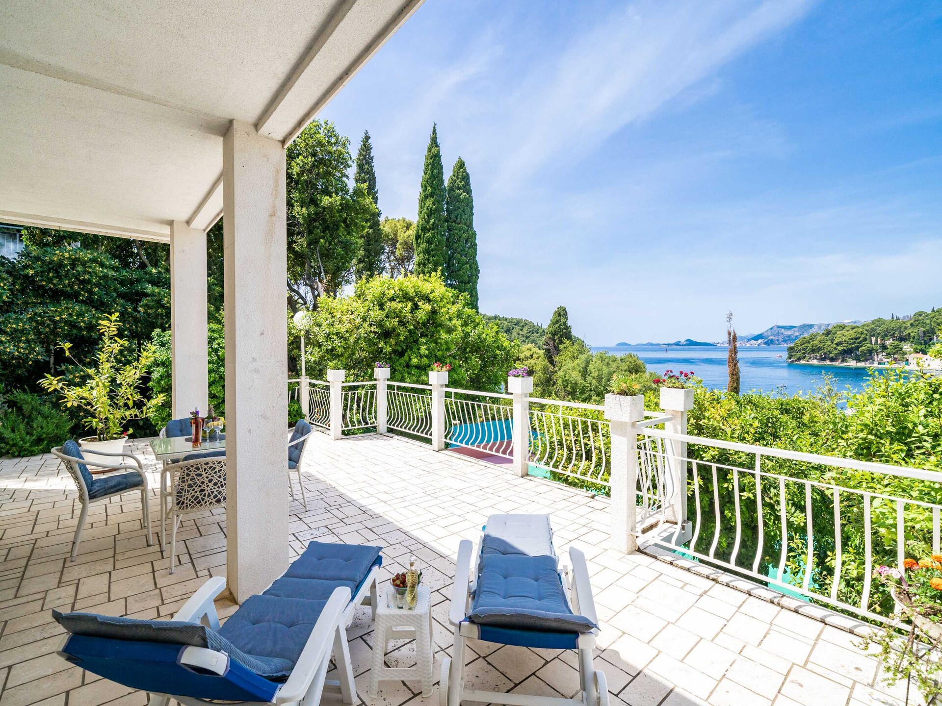 Ruim appartement met zeezicht en terras op 100 meter van het strand in Cavtat - foto 58