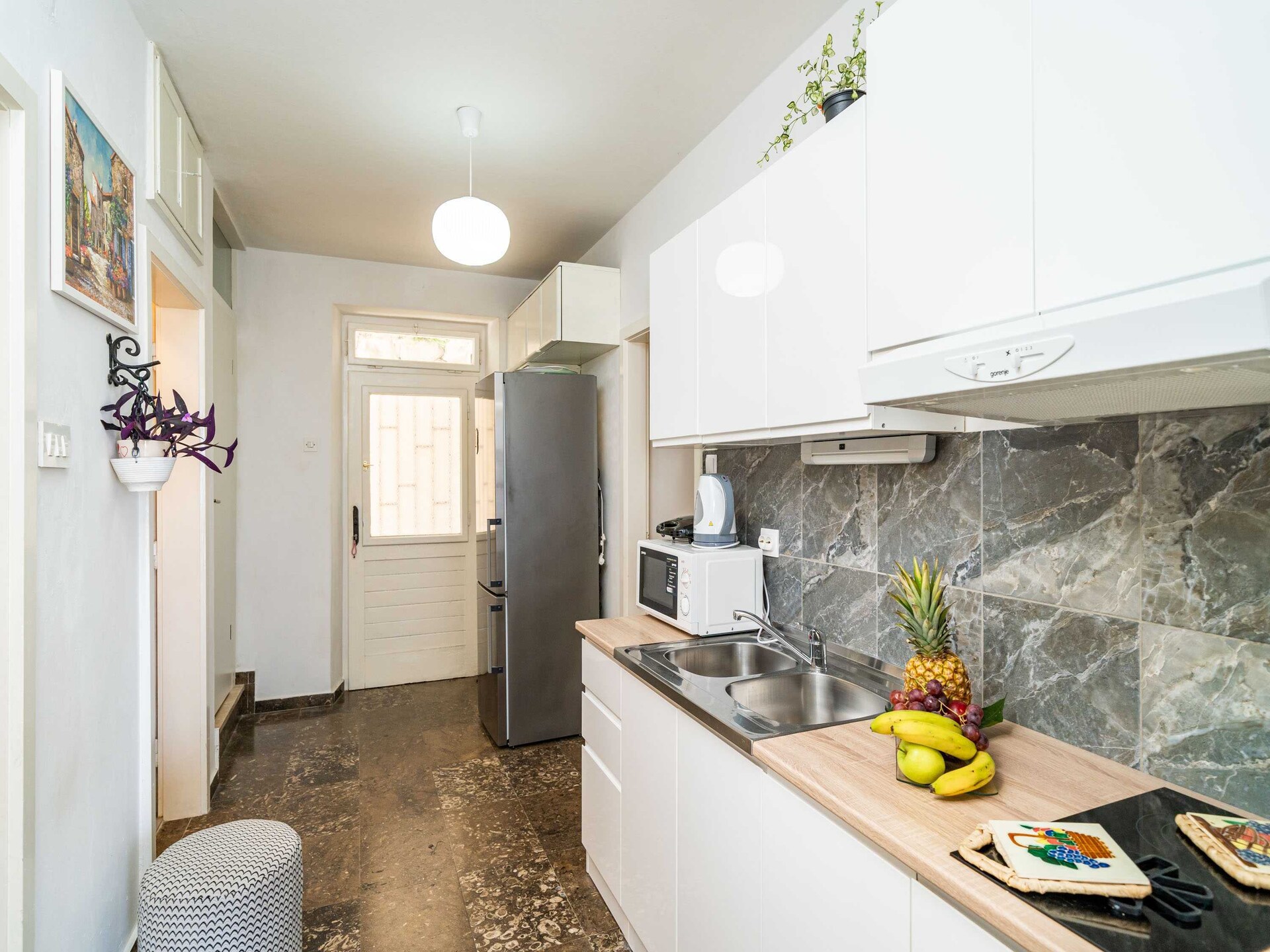 Ruim appartement met zeezicht en terras op 100 meter van het strand in Cavtat - foto 10