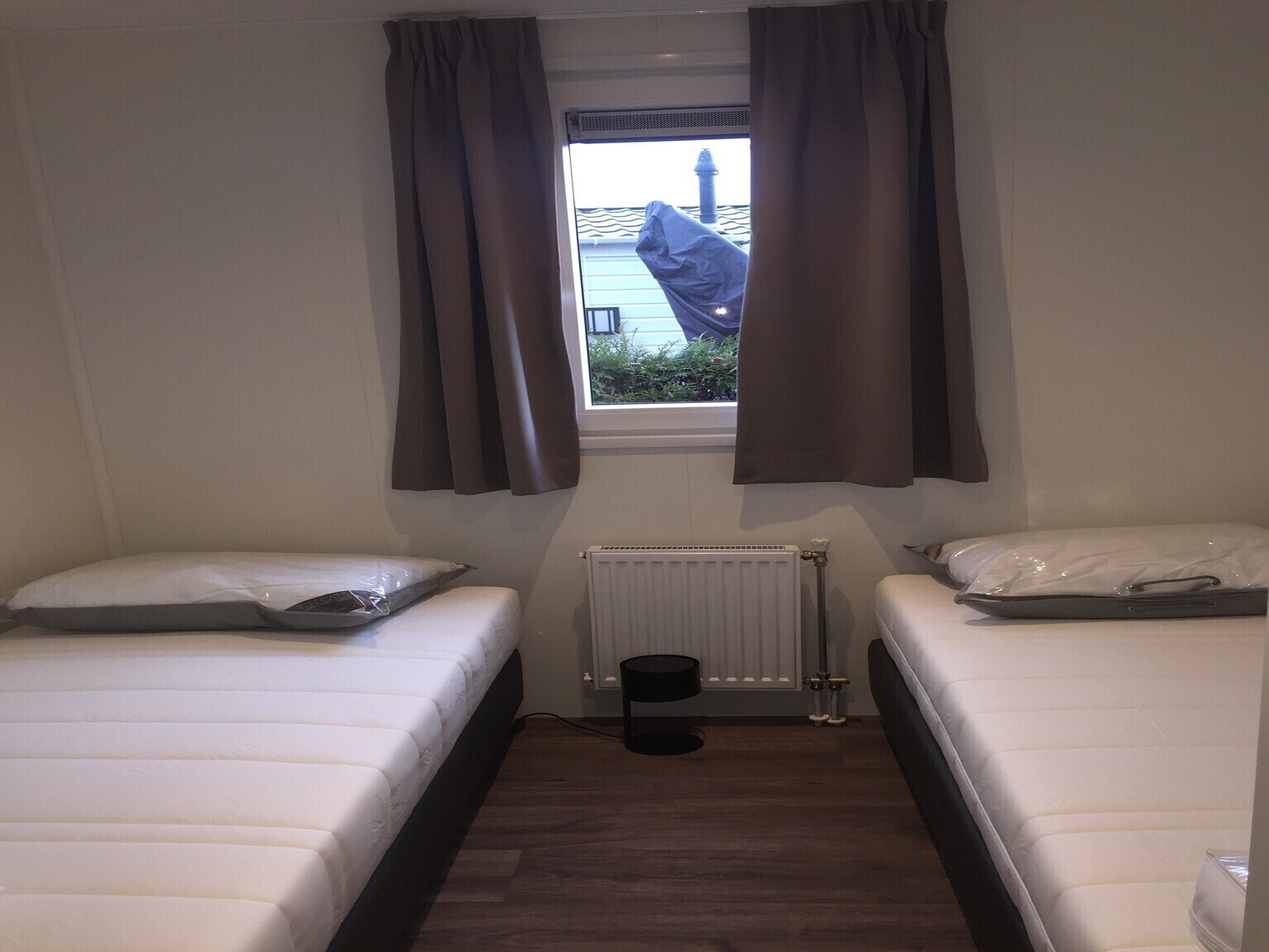 Vrijstaand chalet op Recreatiepark Rhederlaagse Meren in Lathum - foto 16