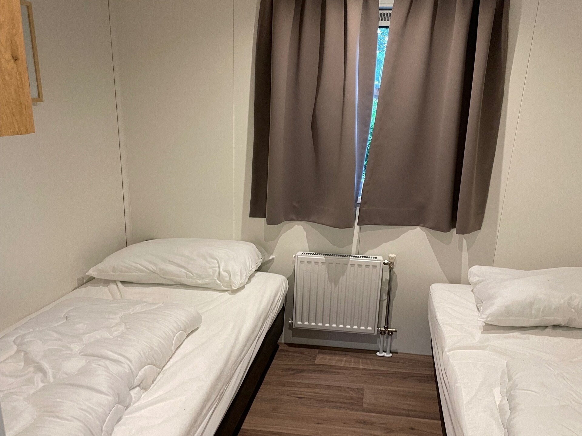 Vrijstaand chalet op Recreatiepark Rhederlaagse Meren in Lathum - foto 22