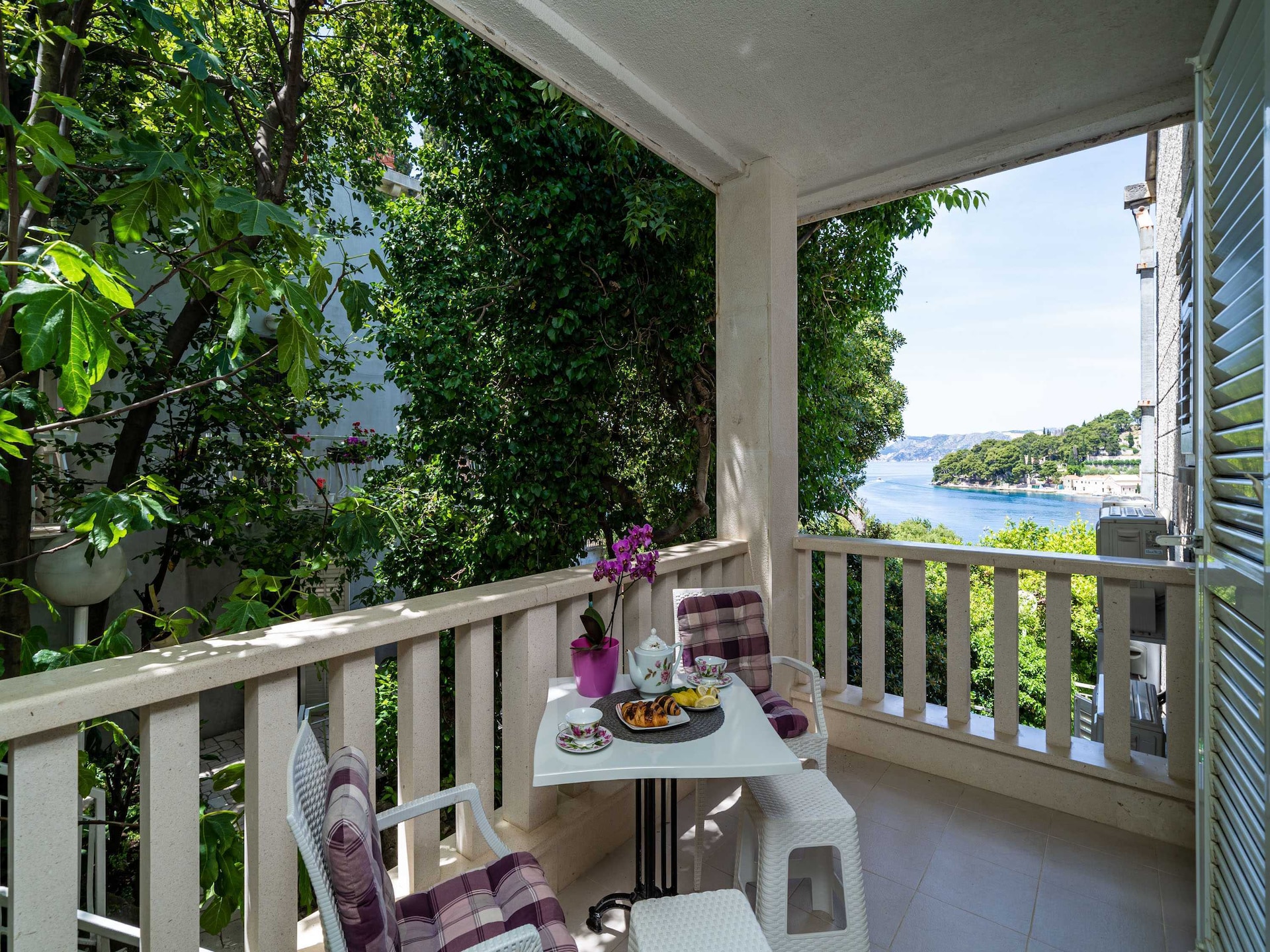 Kamer met zeezicht en gedeelde tuin op 100 meter van het strand in Cavtat - foto 34