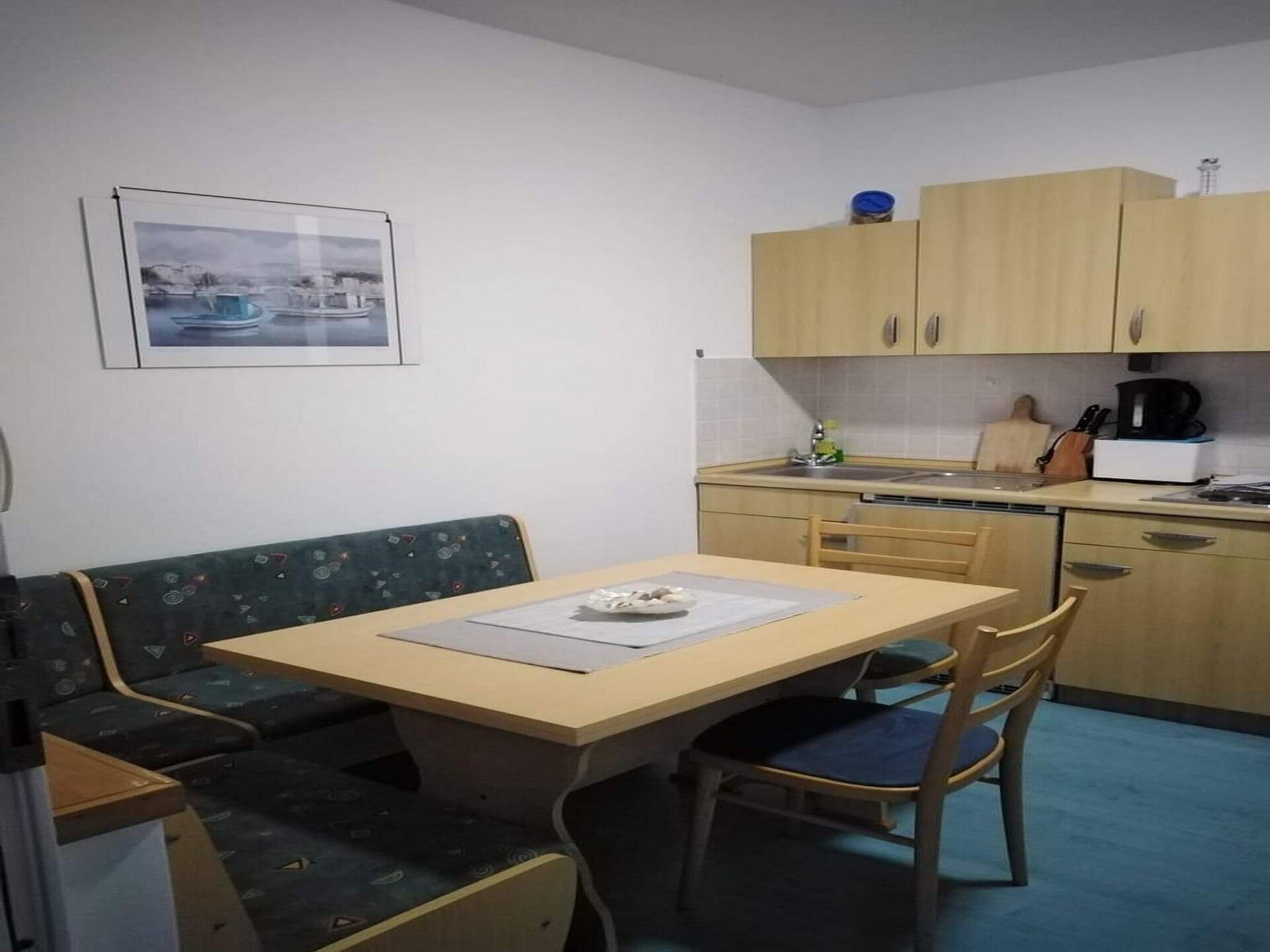 Op 300 m van het strand: Appartement met zeezicht in Pirovac - foto 1