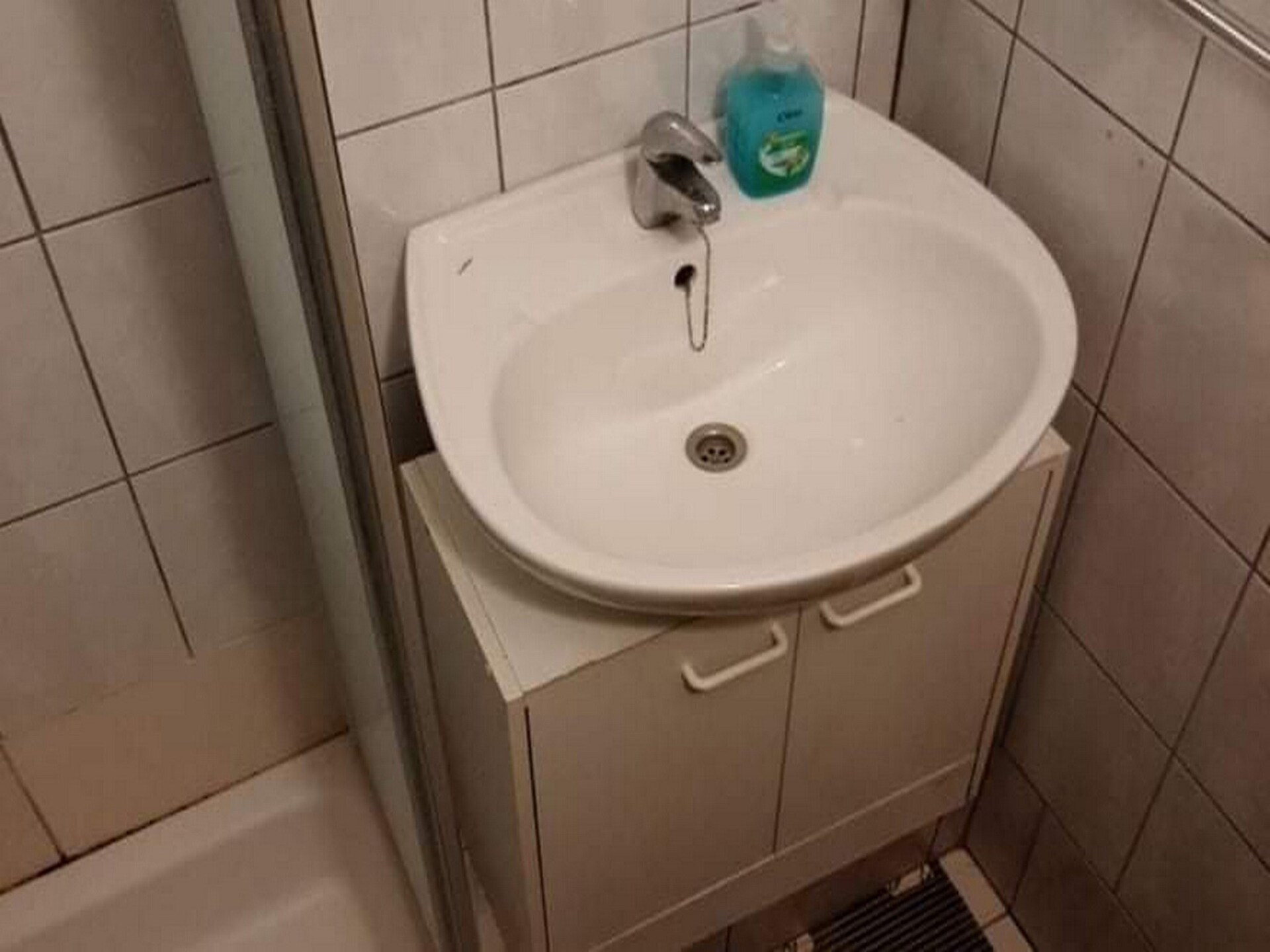 Knus appartement met balkon vlakbij zee in Pirovac - foto 19