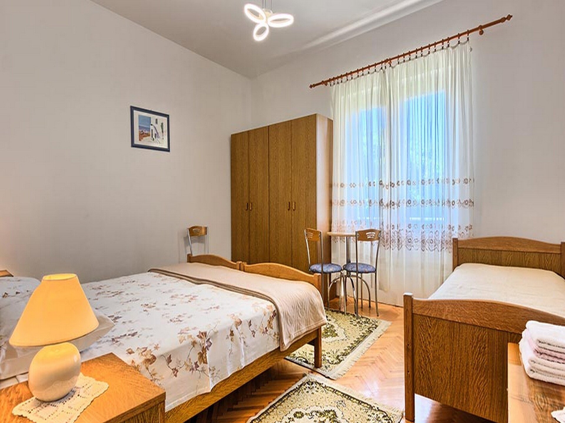 Rustig appartement in Kastel Luksic met balkon, op 100m van het strand - foto 11