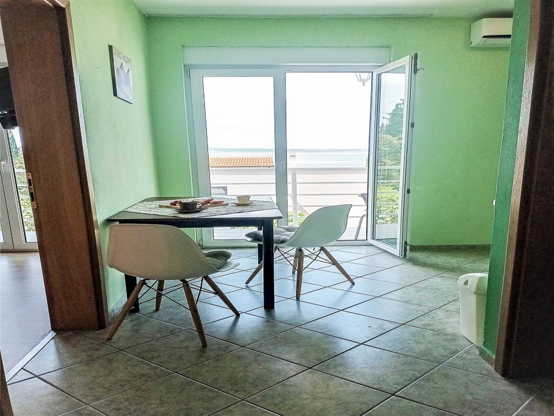 Knus appartement met zeezicht nabij Paklenica - foto 12