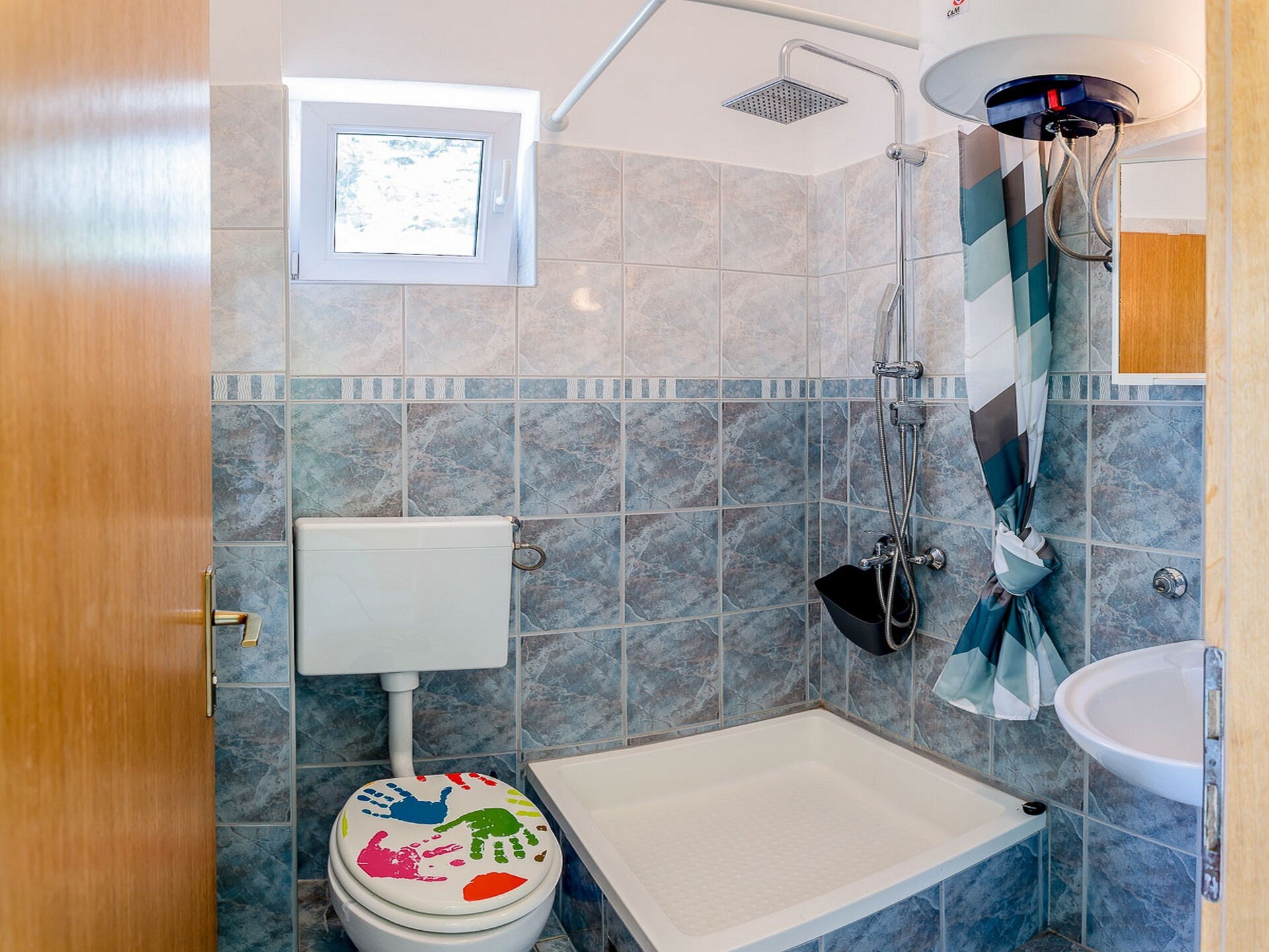 Knus appartement met zeezicht nabij Paklenica - foto 8