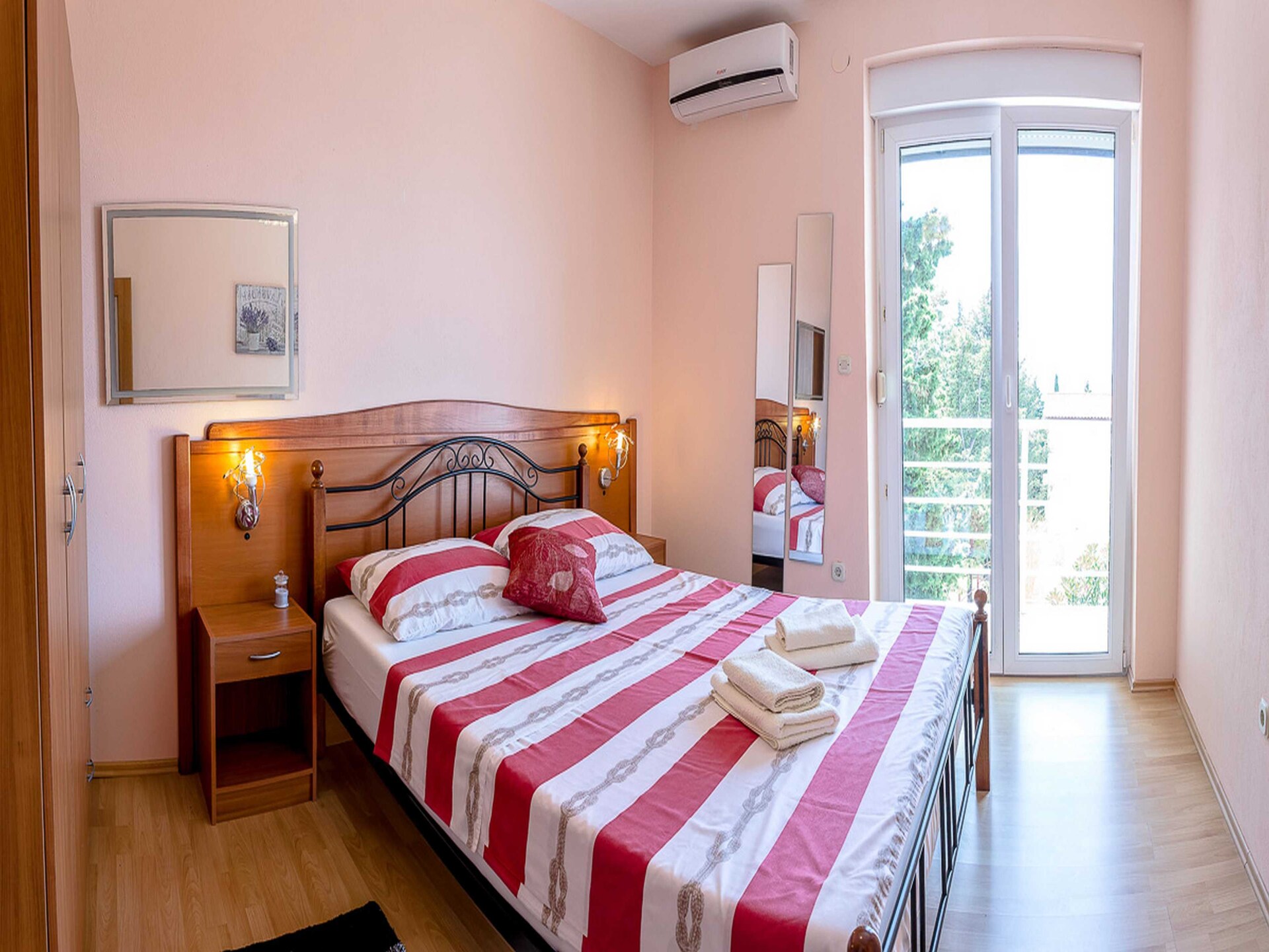 Luxe appartement met zeezicht in Starigrad-Paklenica - foto 6