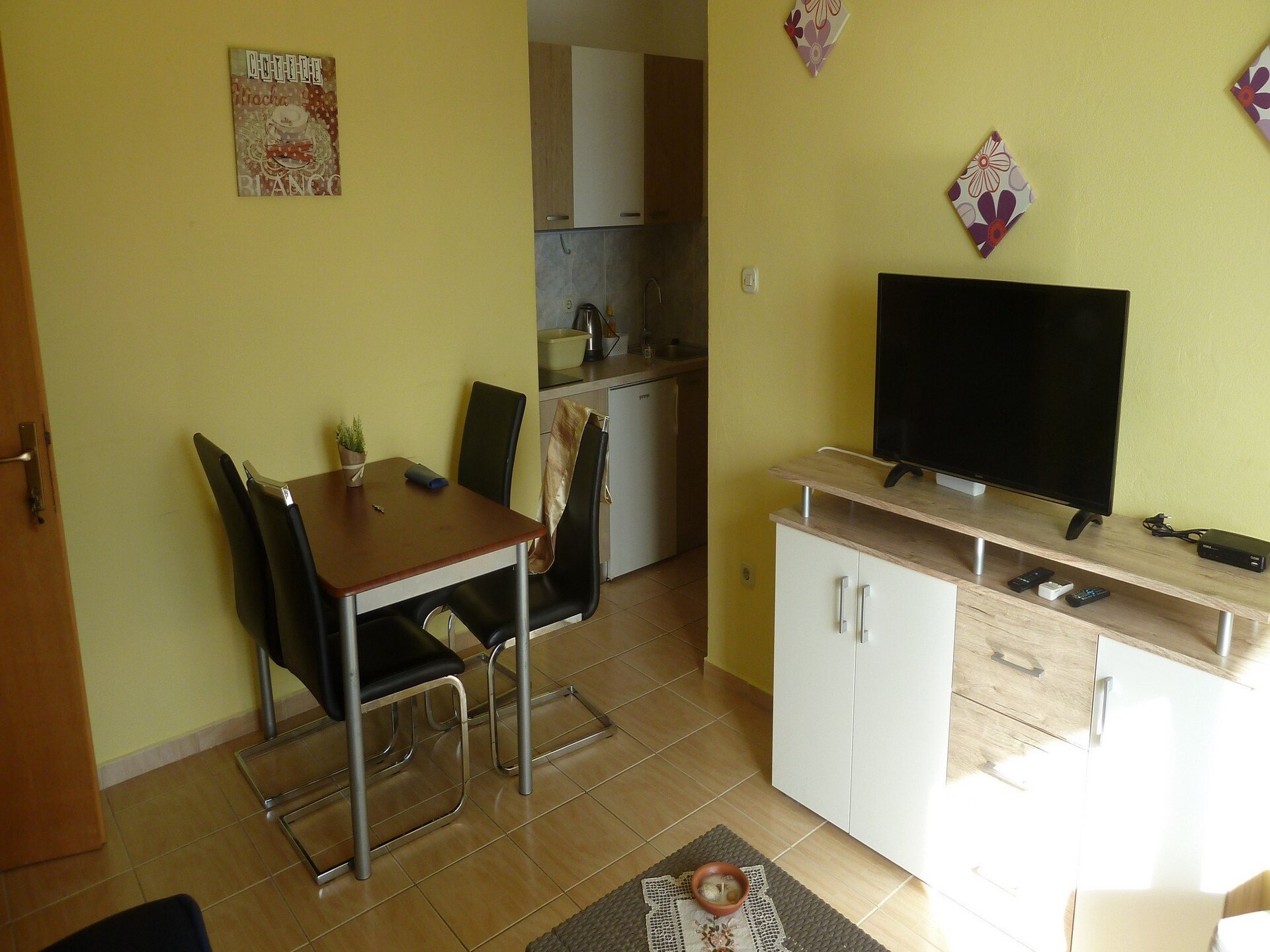Superior appartement met balkon vlakbij zee en Paklenica - foto 1
