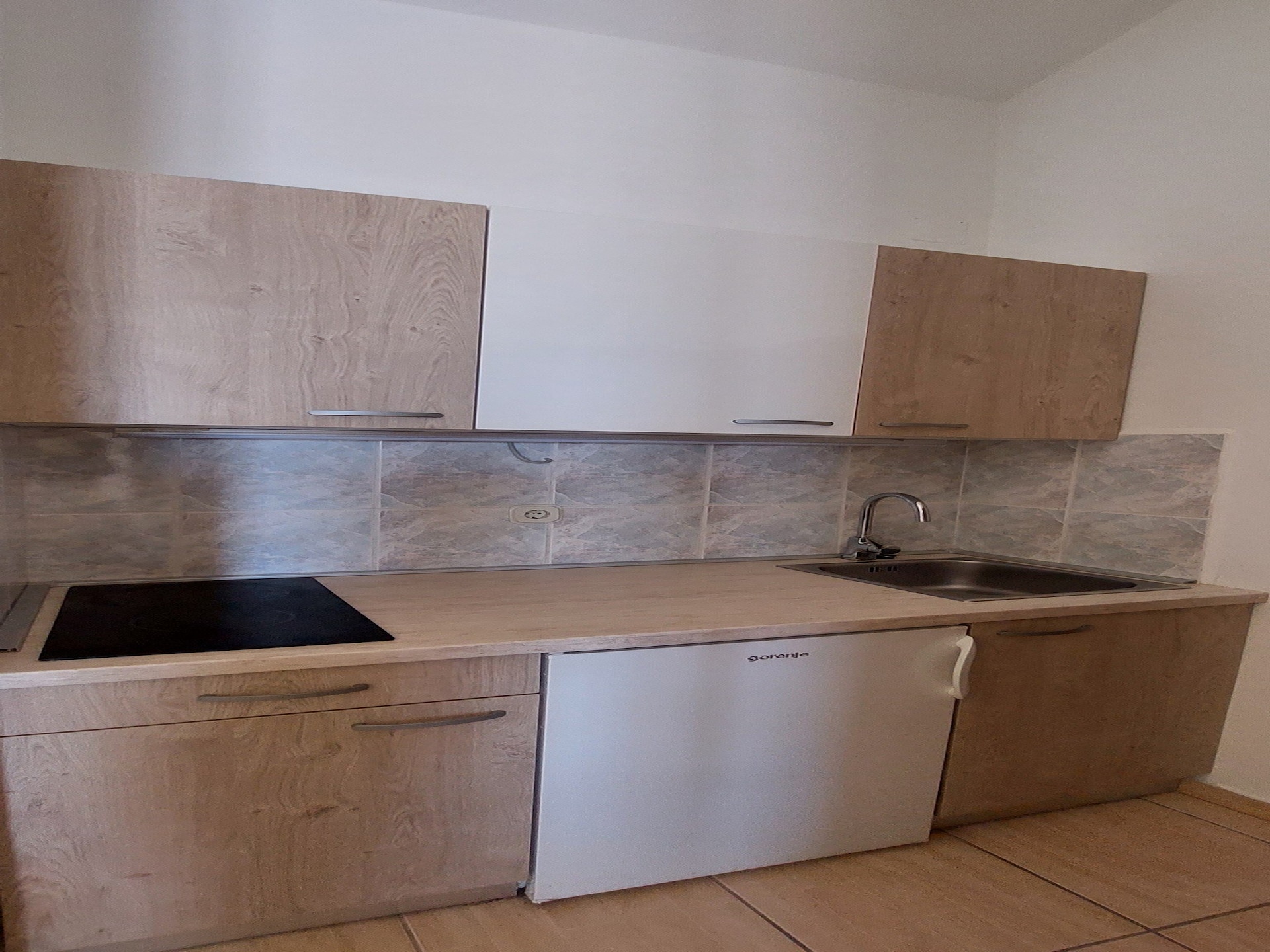 Superior appartement met balkon vlakbij zee en Paklenica - foto 5