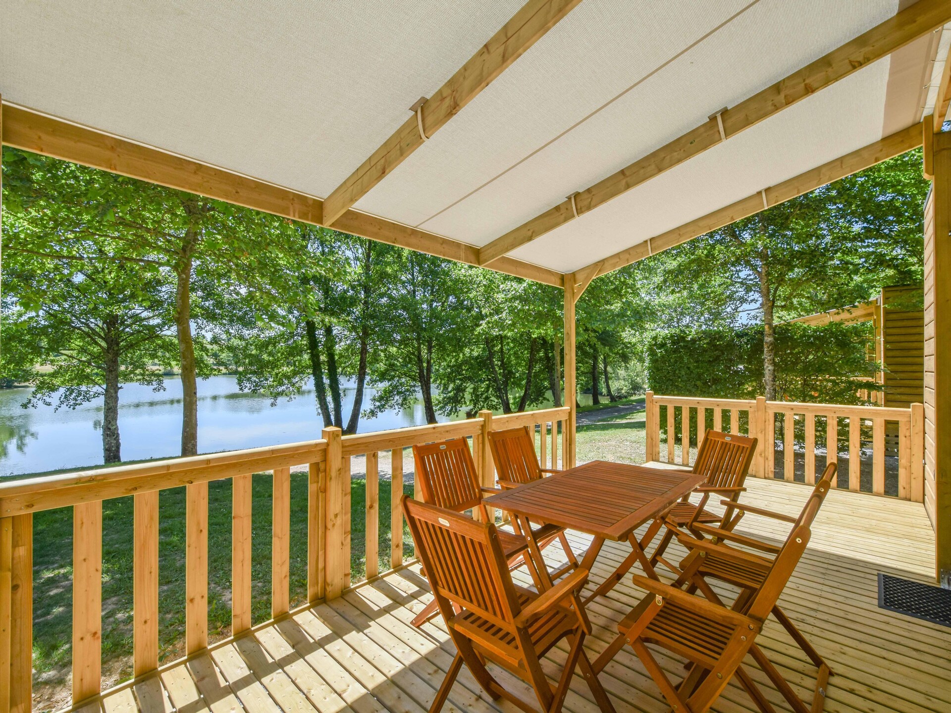 Chalet aan het meer in de Dordogne met zwembad, 6 personen - foto 15