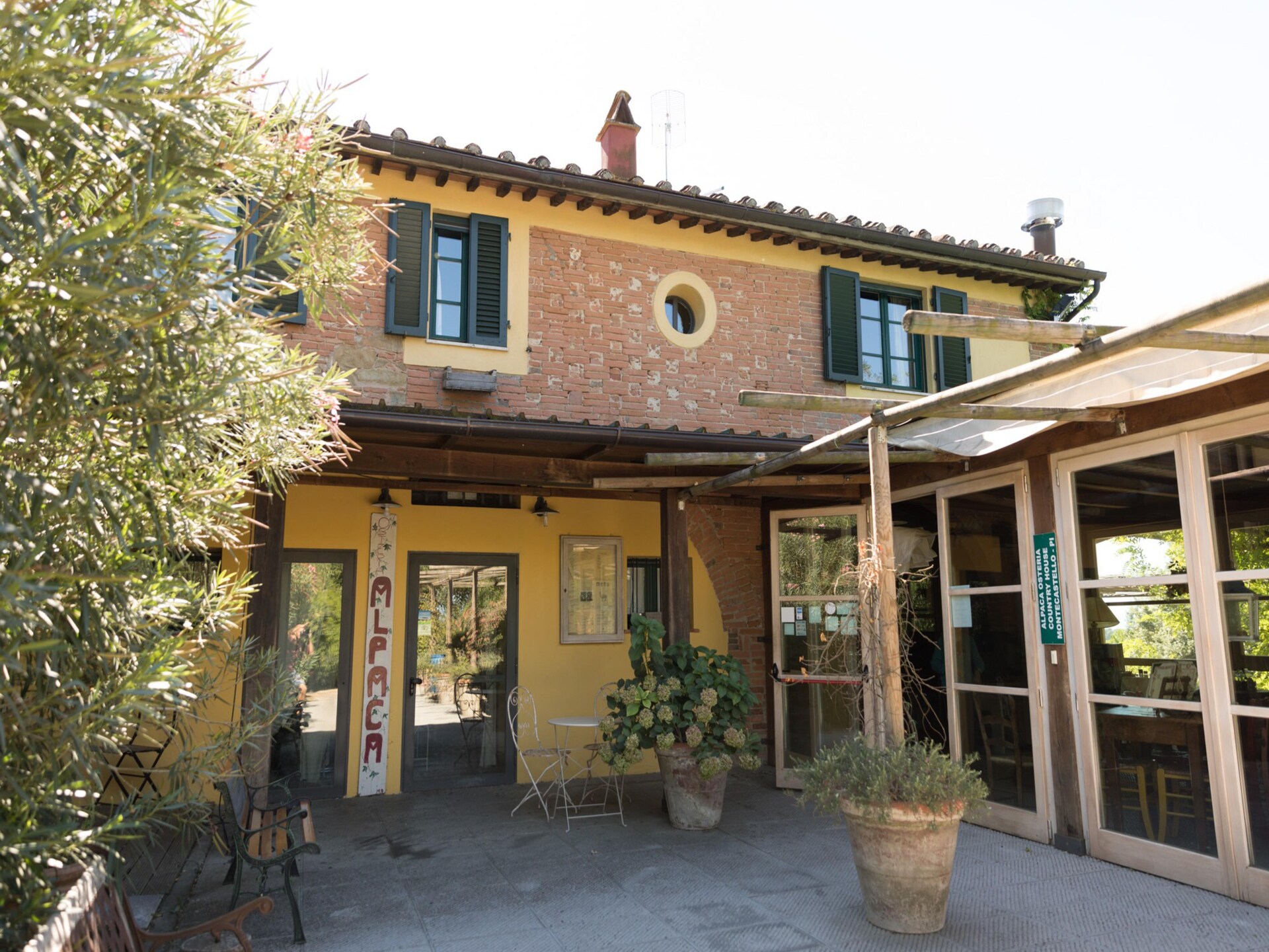 Ruim Toscaans vakantiehuis op boerderij met zwembad nabij Pontedera - foto 2