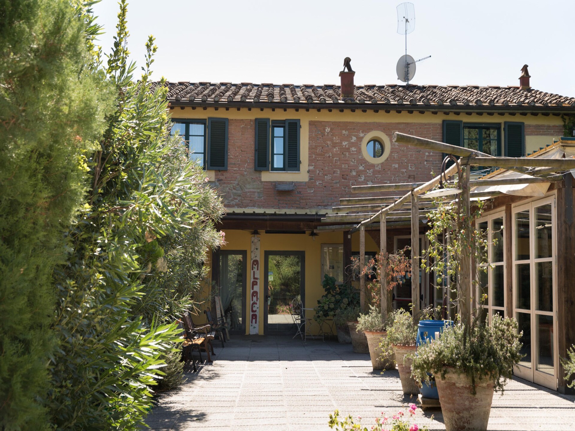 Ruim Toscaans vakantiehuis op boerderij met zwembad nabij Pontedera - foto 6