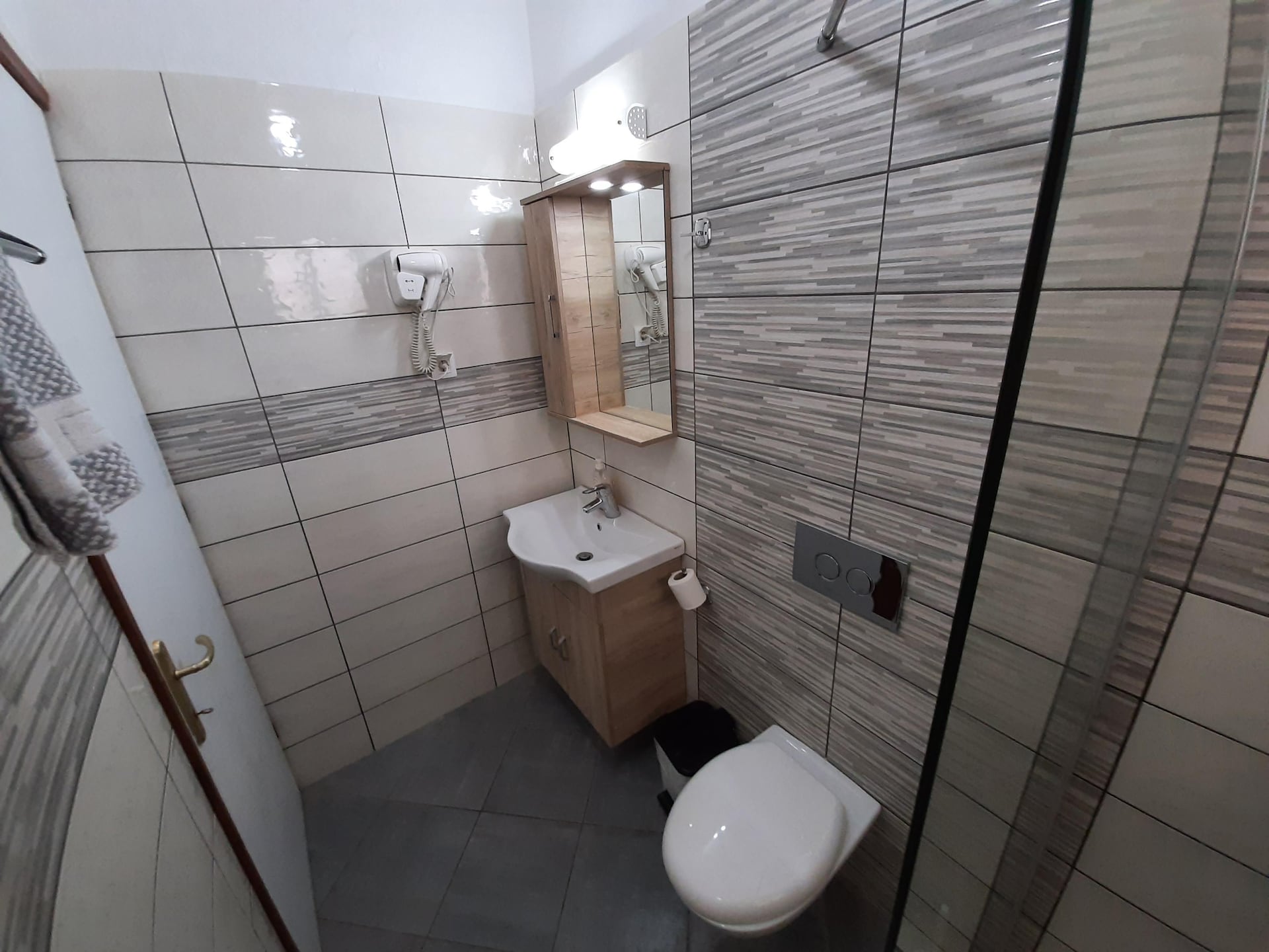 Appartement C in Mpenitses – Uitzicht op Zee, Tuin & Gemeenschappelijk Zwembad - foto 14