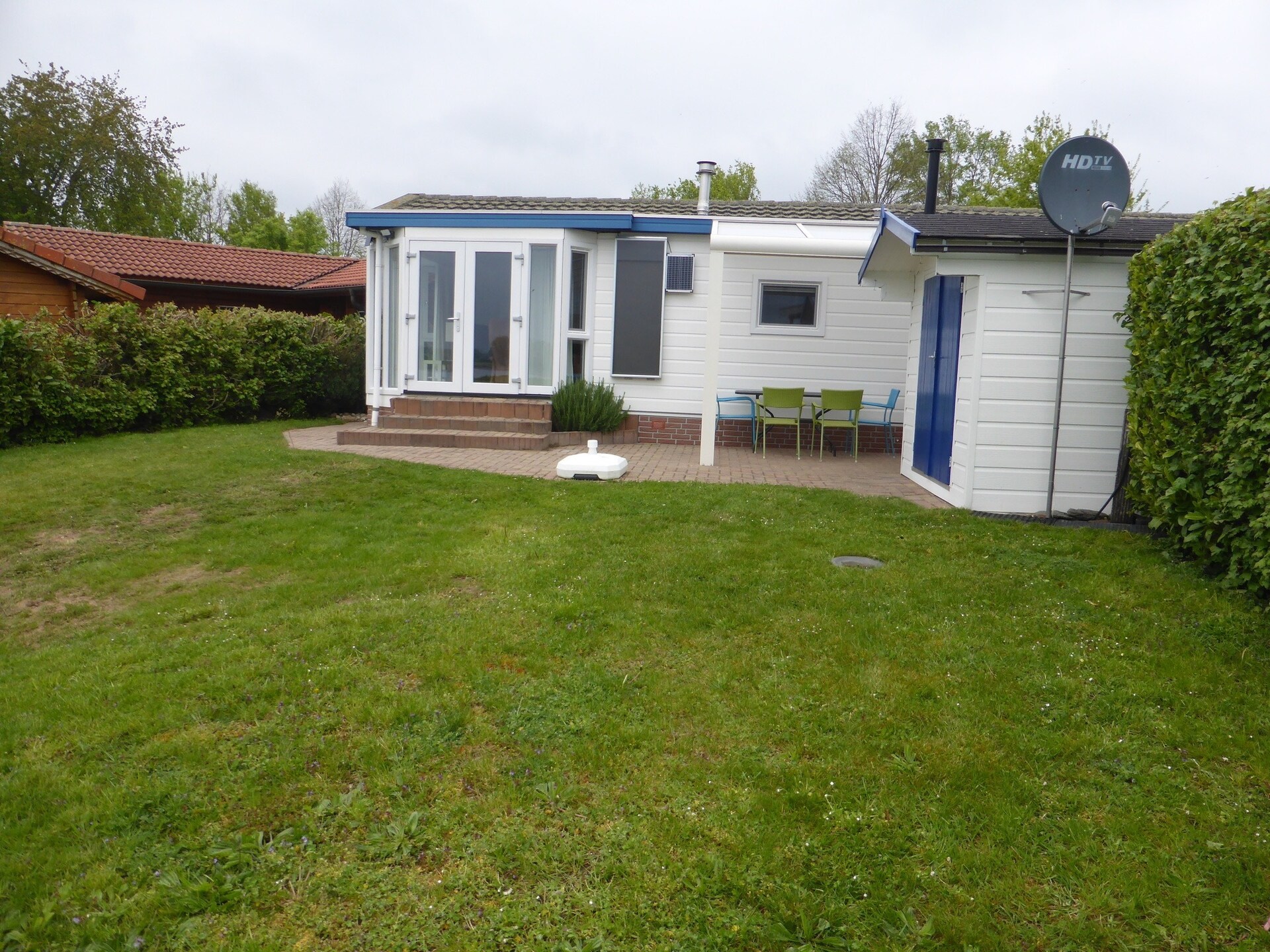 Comfortabel vrijstaand chalet aan de Rhederlaagse Meren in Gelderland - foto 9