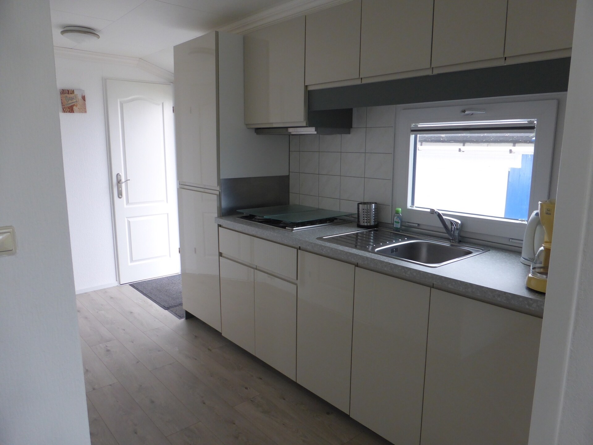 Comfortabel vrijstaand chalet aan de Rhederlaagse Meren in Gelderland - foto 2