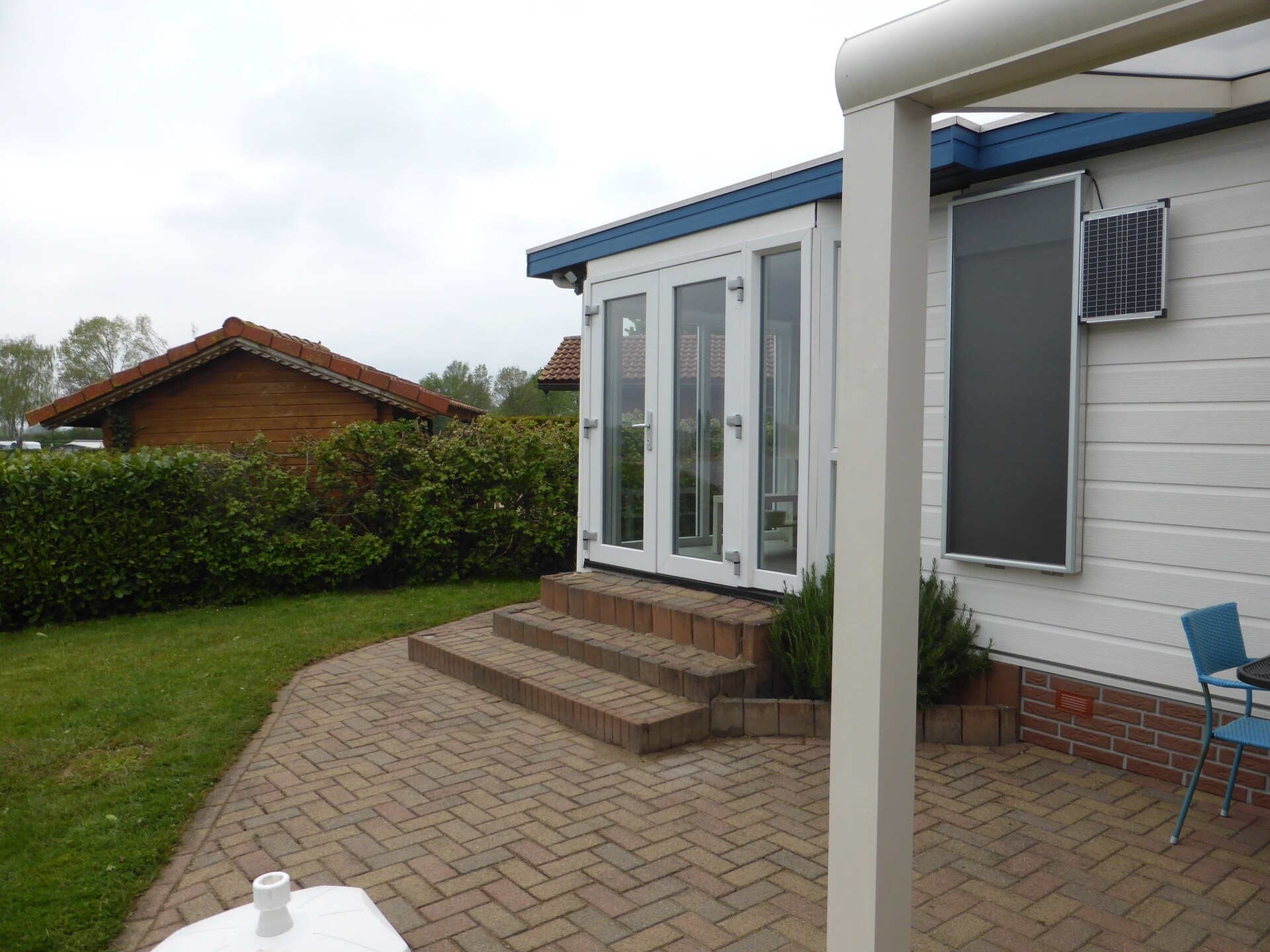 Comfortabel vrijstaand chalet aan de Rhederlaagse Meren in Gelderland - foto 11