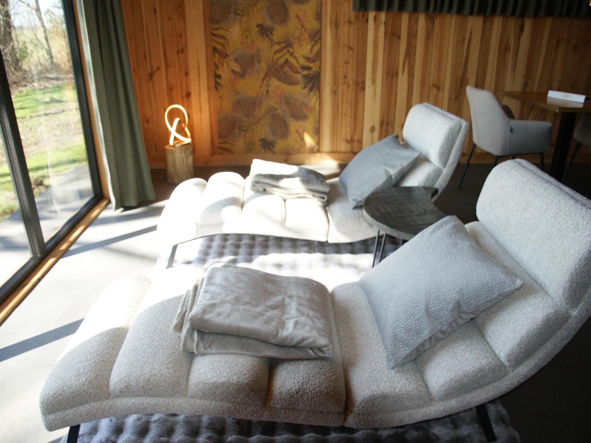 Wellnesslodge Kievit: Romantisch vakantiehuis in Dalerveen - foto 8