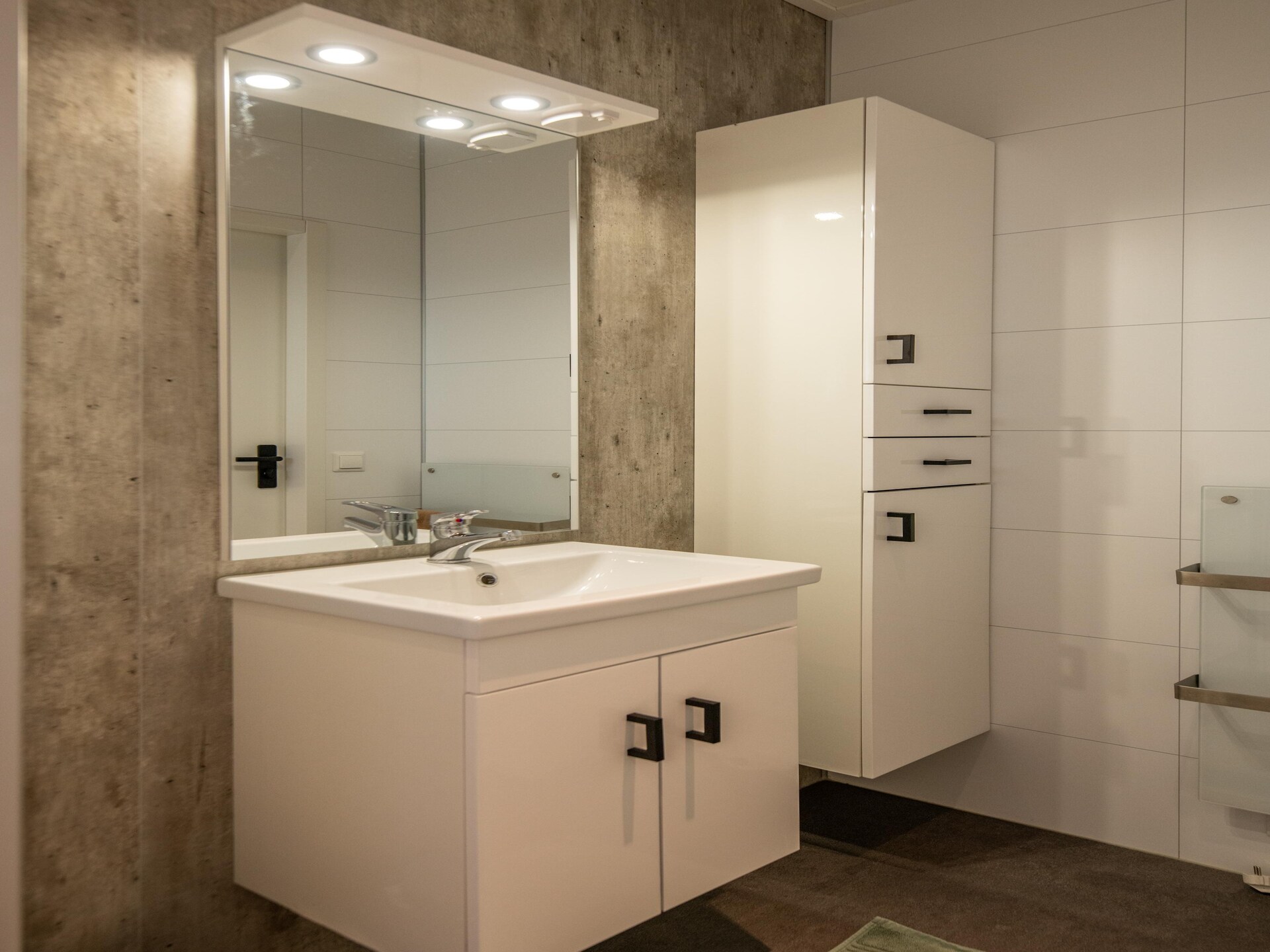 Wellnesslodge Scholekster: privé-jacuzzi in Drentse natuur - foto 13