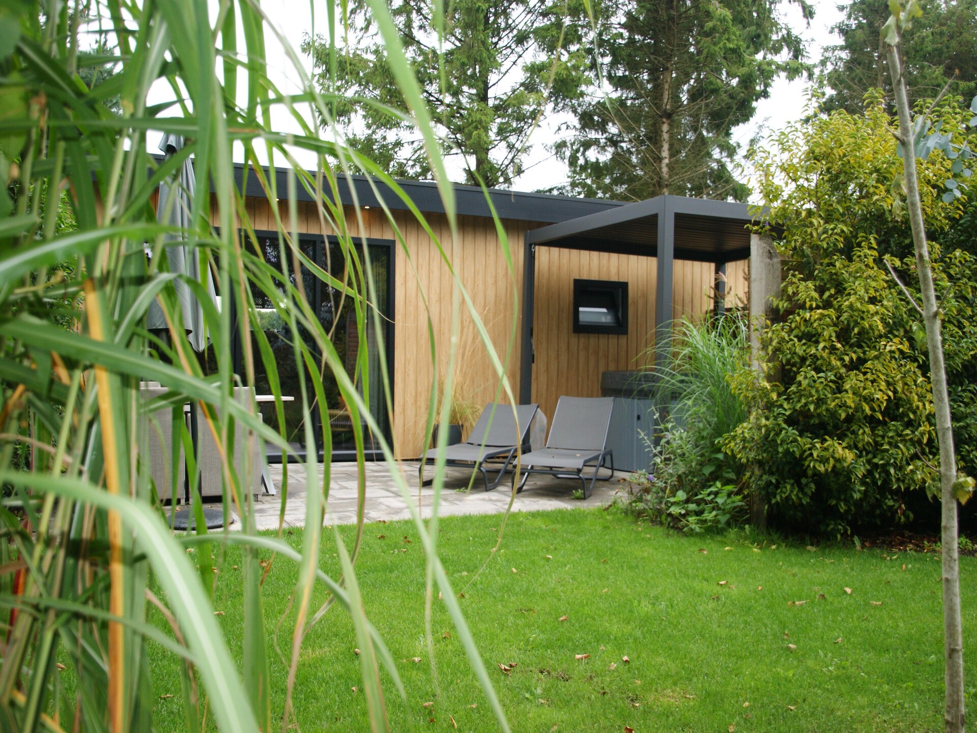 Wellnesslodge Scholekster: privé-jacuzzi in Drentse natuur - foto 18