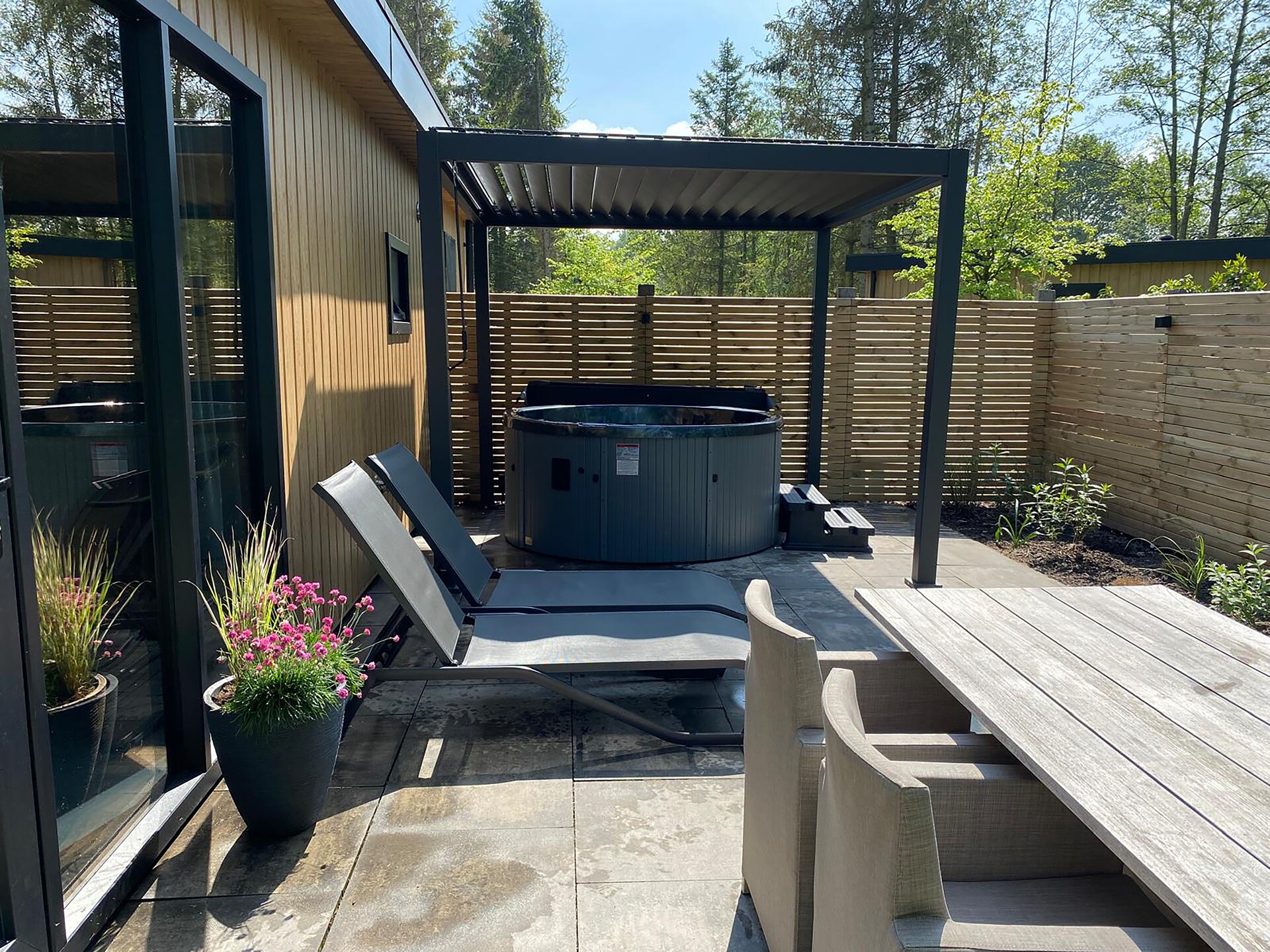 Wellnesslodge Scholekster: privé-jacuzzi in Drentse natuur - foto 24