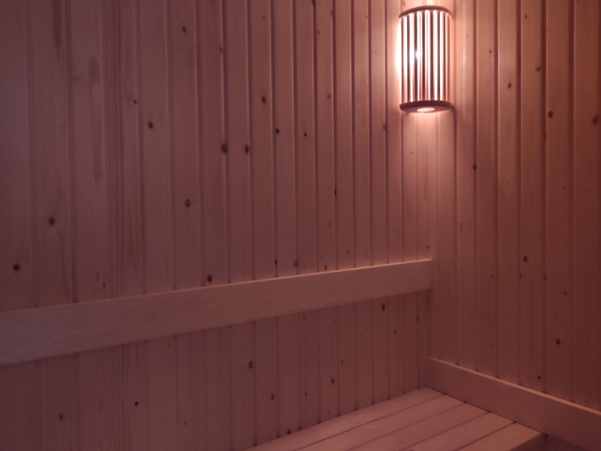 Wellness chalet met sauna en sfeerhaard aan de Rhederlaagse Meren - foto 37