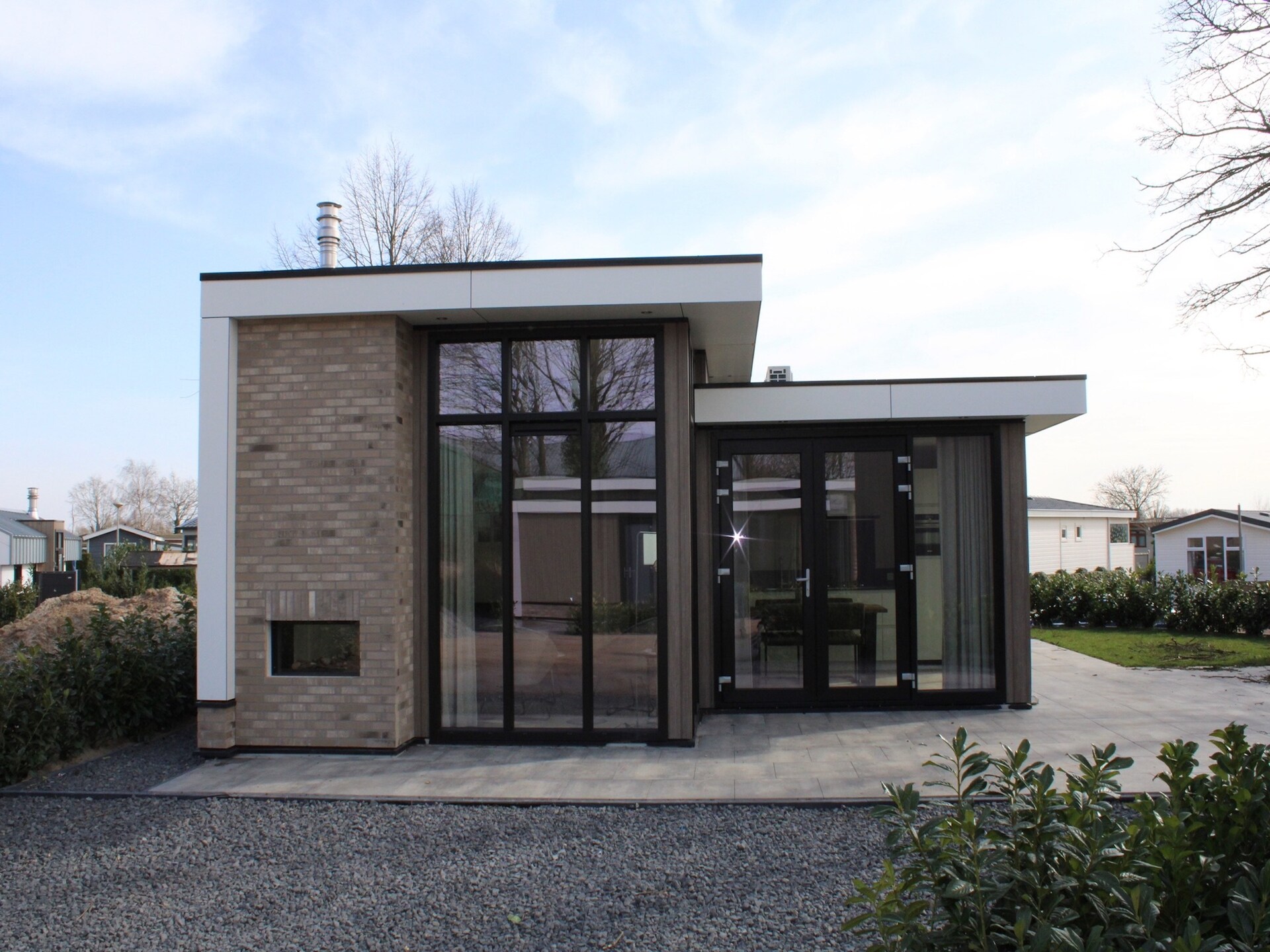 Wellness chalet met sauna en sfeerhaard aan de Rhederlaagse Meren - foto 17