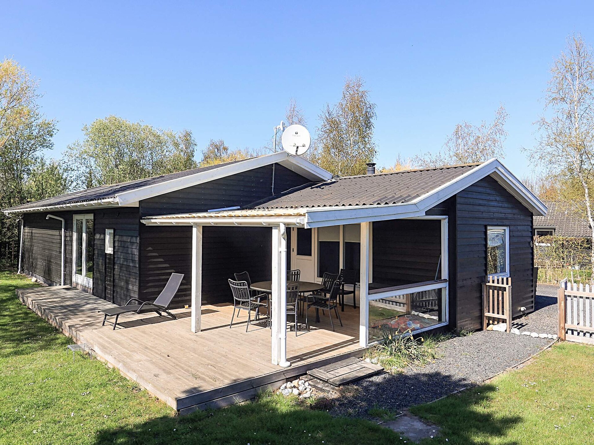 Aan zee: Ruim vakantiehuis in Rødby met pool en sauna - foto 31