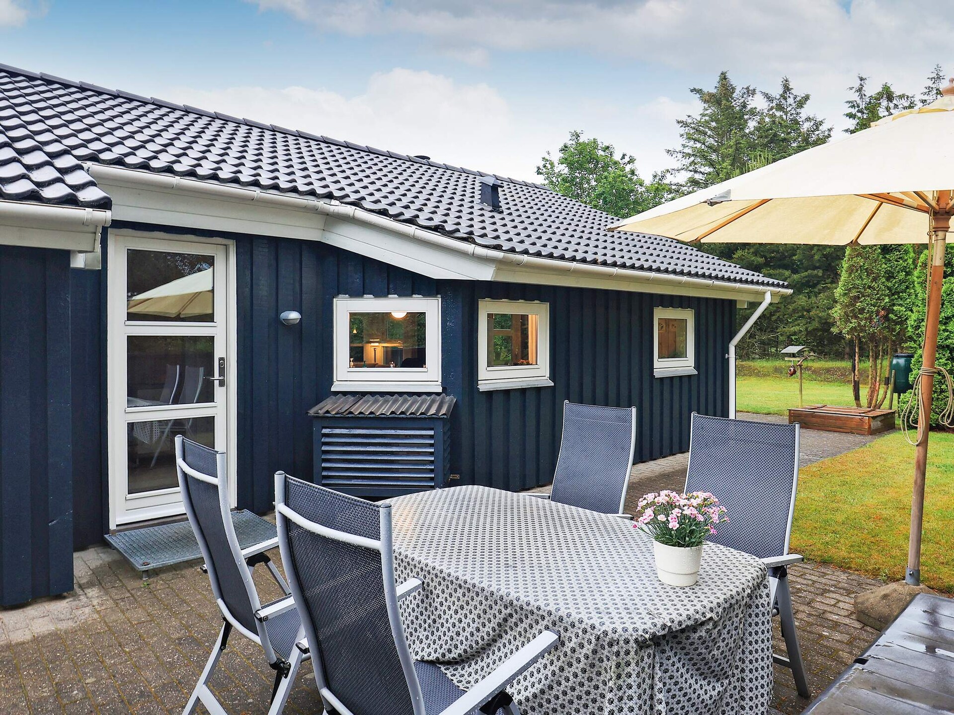 Licht vakantiehuis bij Hals met whirlpool, vlakbij zee en golfbaan - foto 3