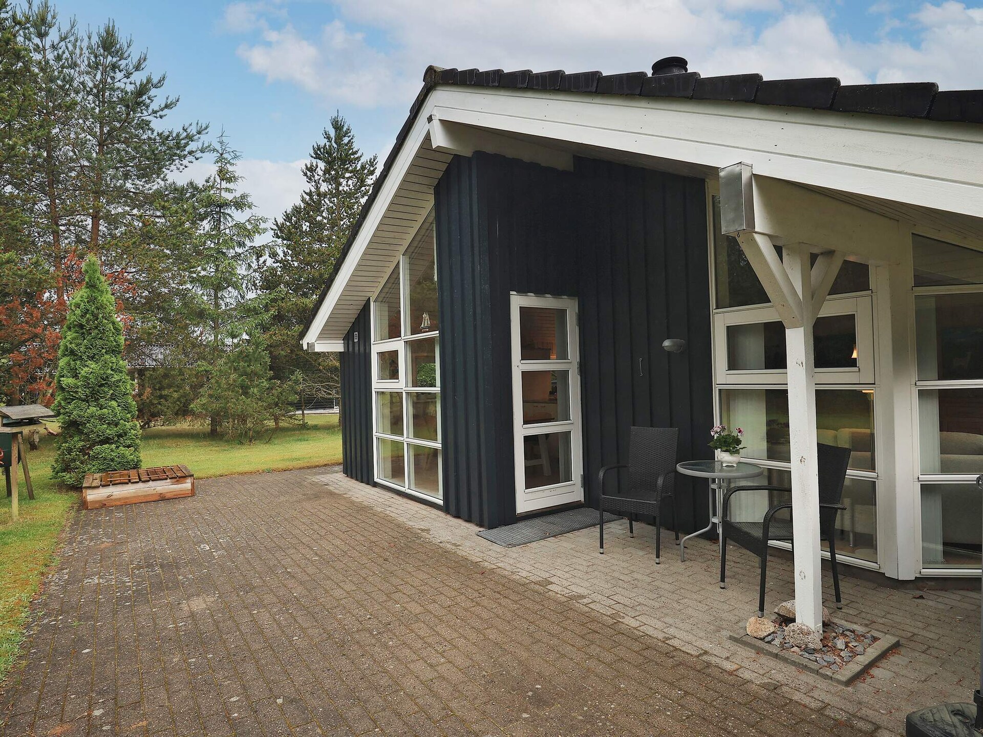 Licht vakantiehuis bij Hals met whirlpool, vlakbij zee en golfbaan - foto 5