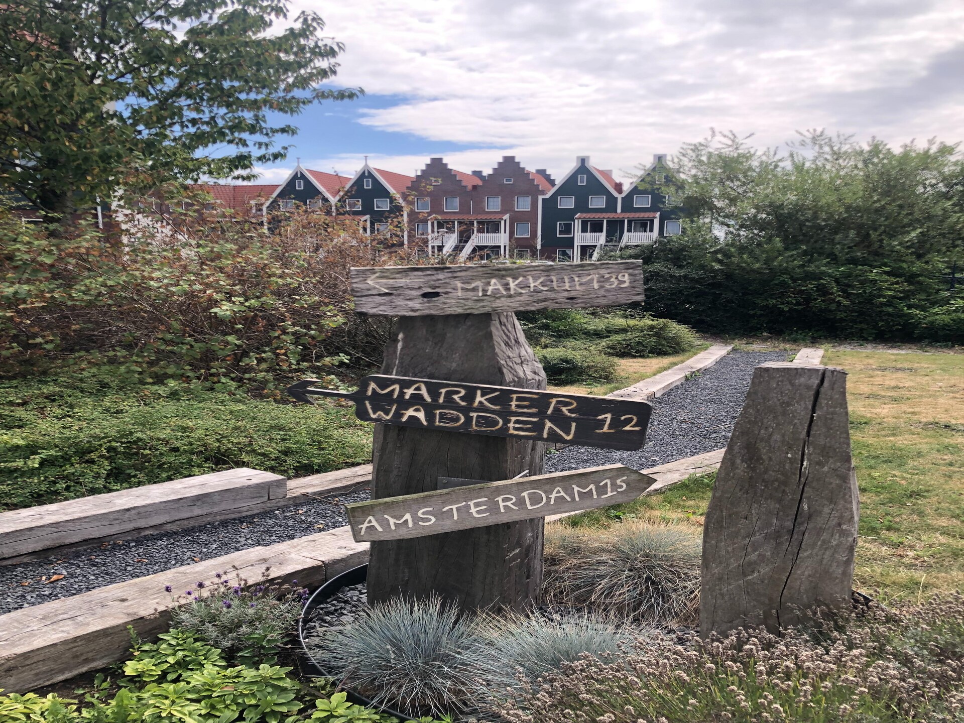 Unieke woonboot Wave aan het IJsselmeer in Volendam - foto 36
