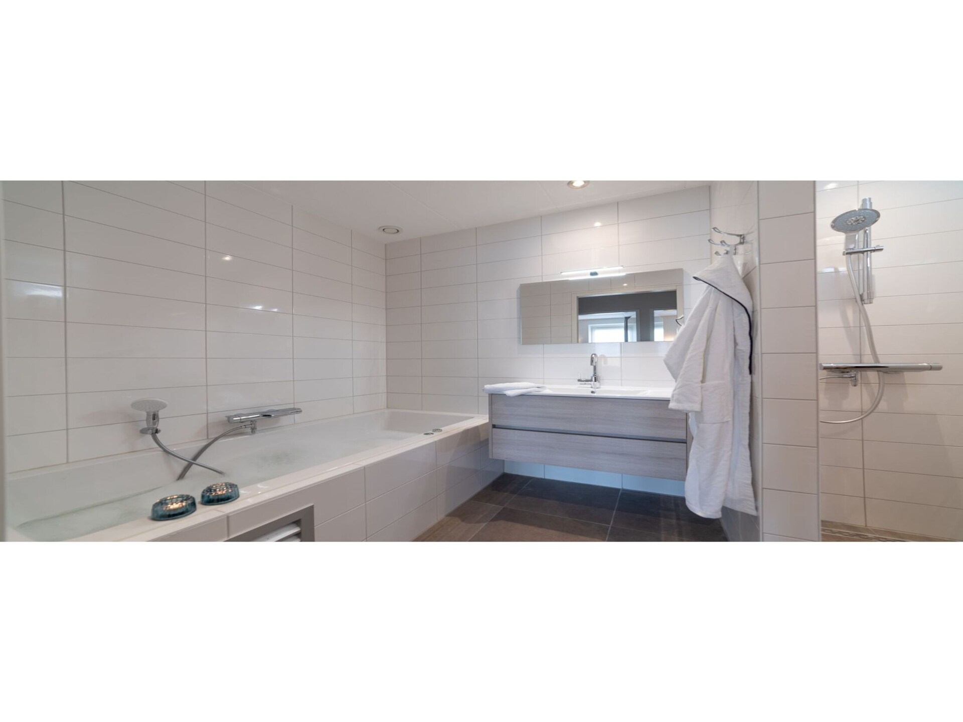 Wellness appartement aan meer in Colijnsplaat, Zeeland - foto 29