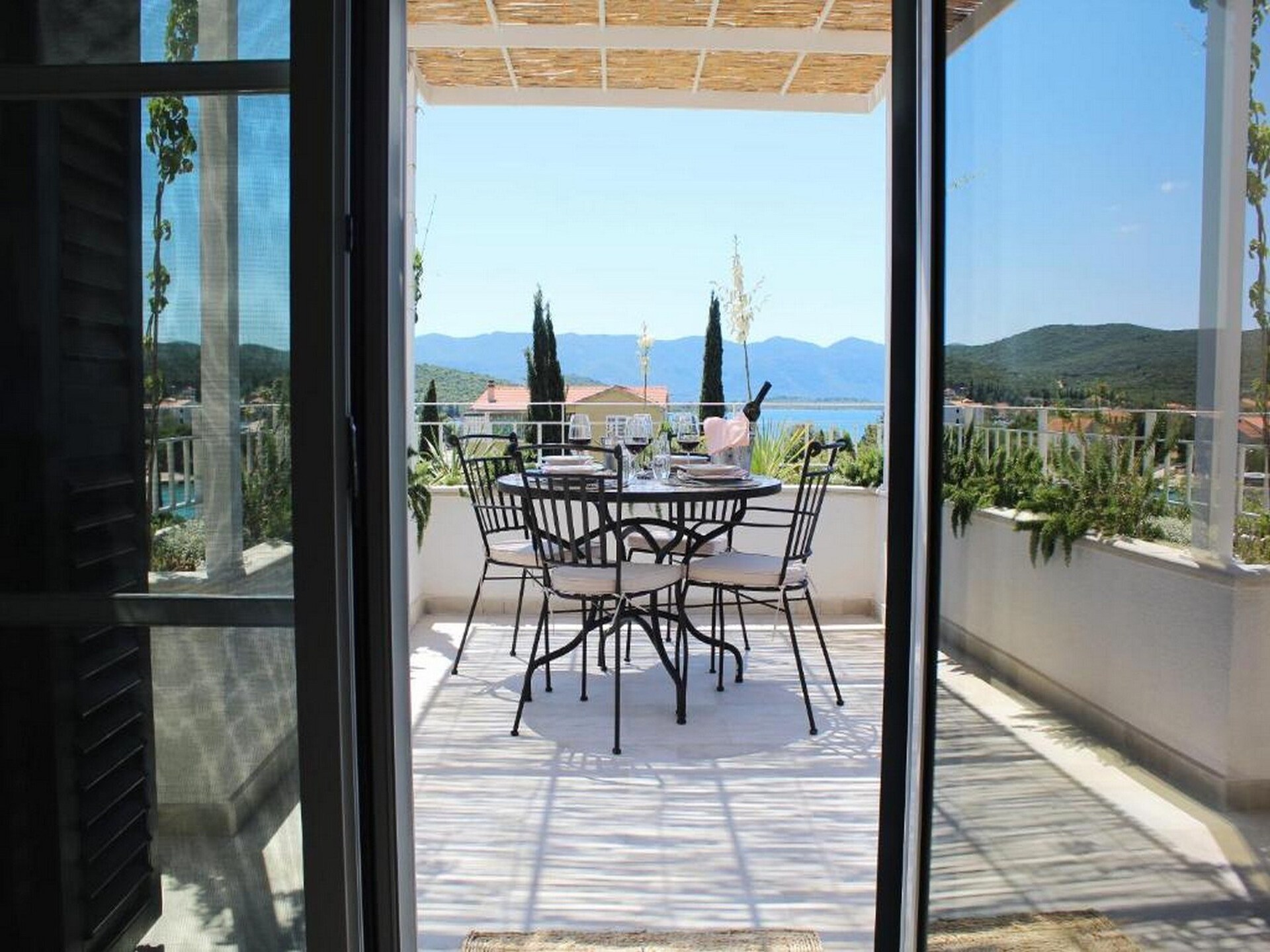 Villa Vera: Vrijstaande villa met privézwembad op 100 meter van zee in Lovište - foto 42