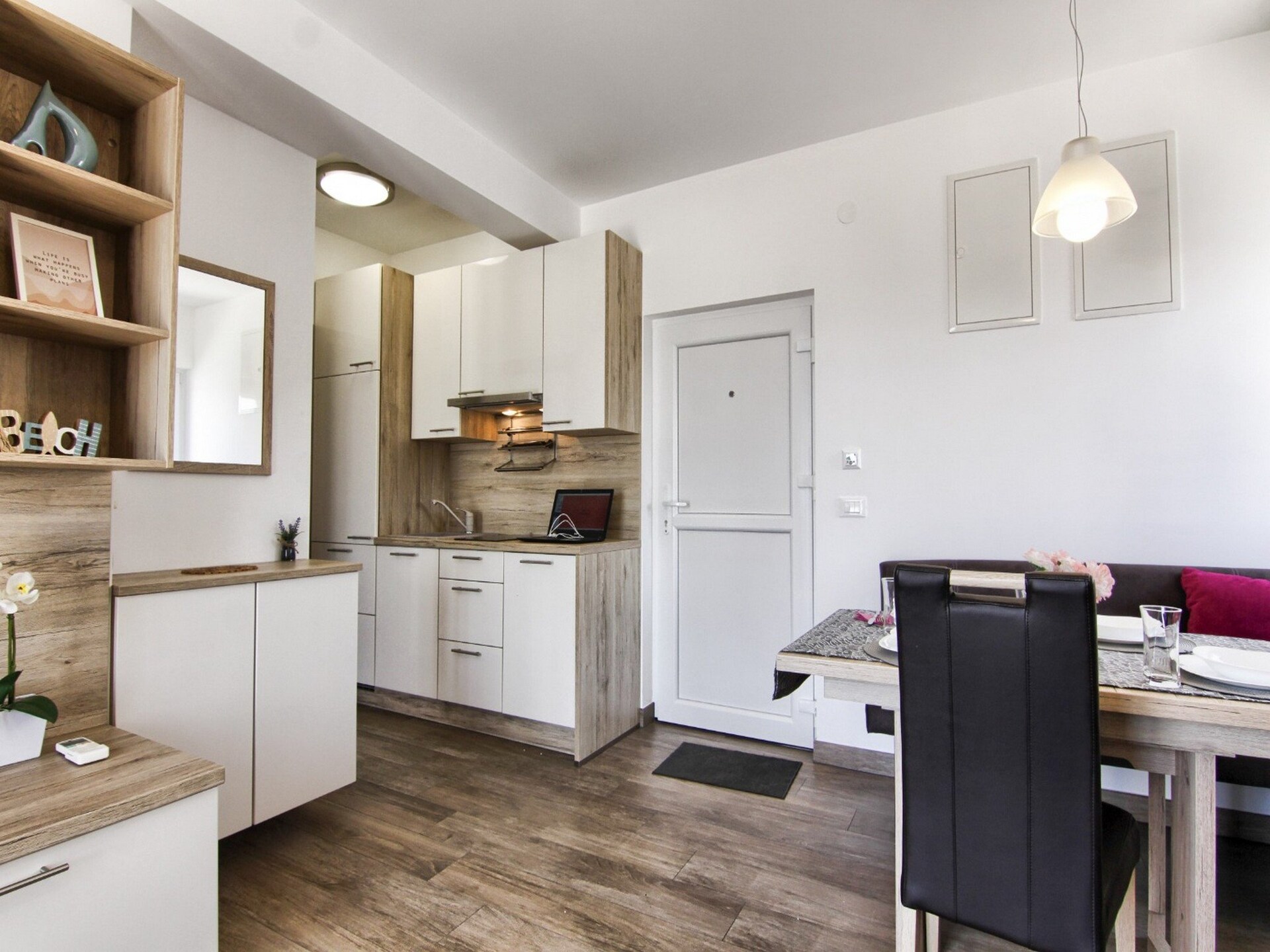 Licht appartement met zeezicht en terras in Pakoštane - foto 15