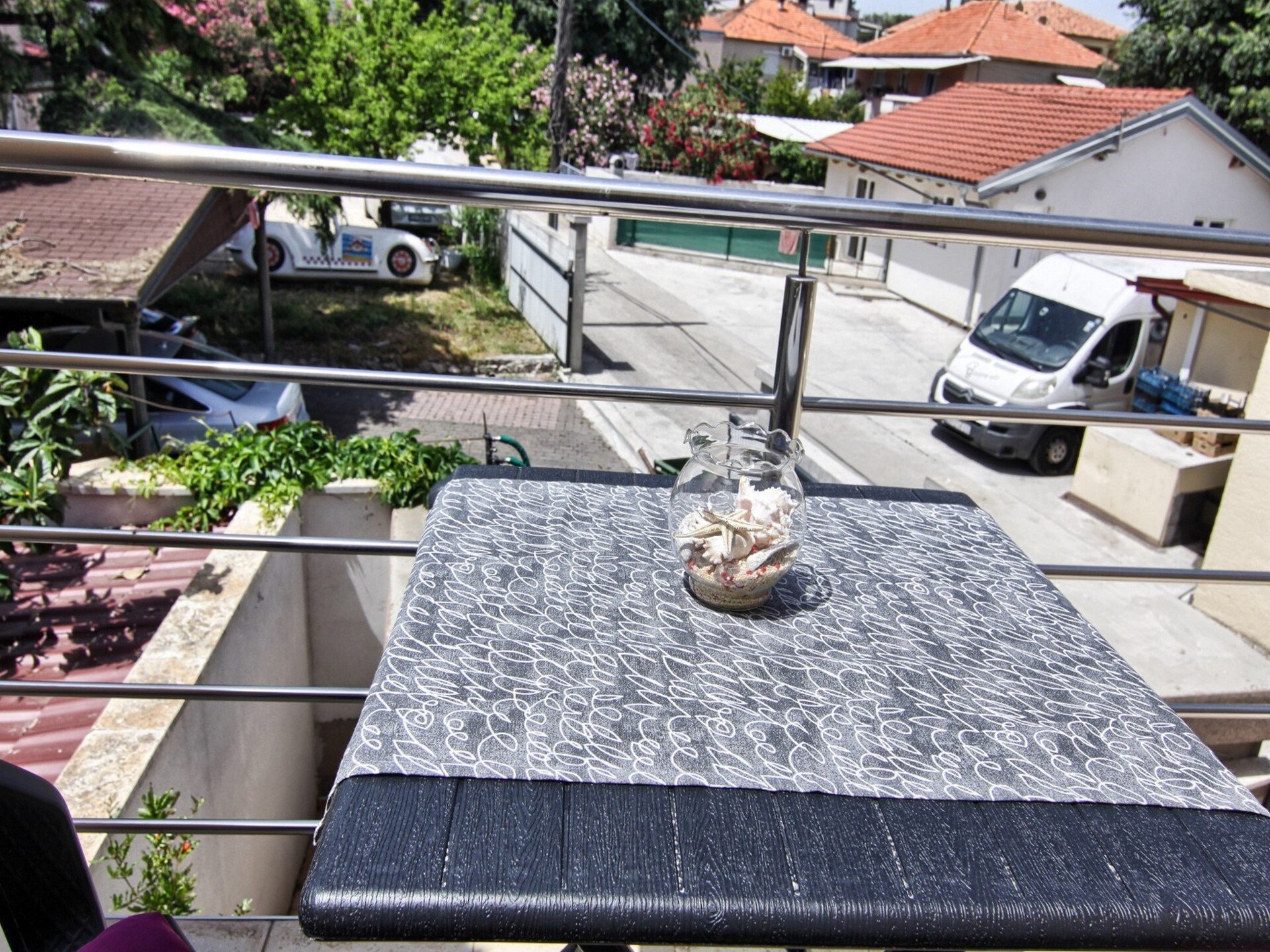 Licht appartement met terras op 50 meter van de zee in Pakoštane - foto 17