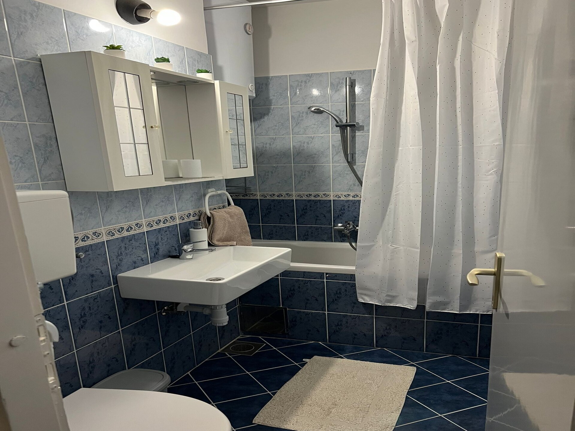 Ruim 3-kamerappartement met loggia in Split, op 3 km van het strand - foto 48