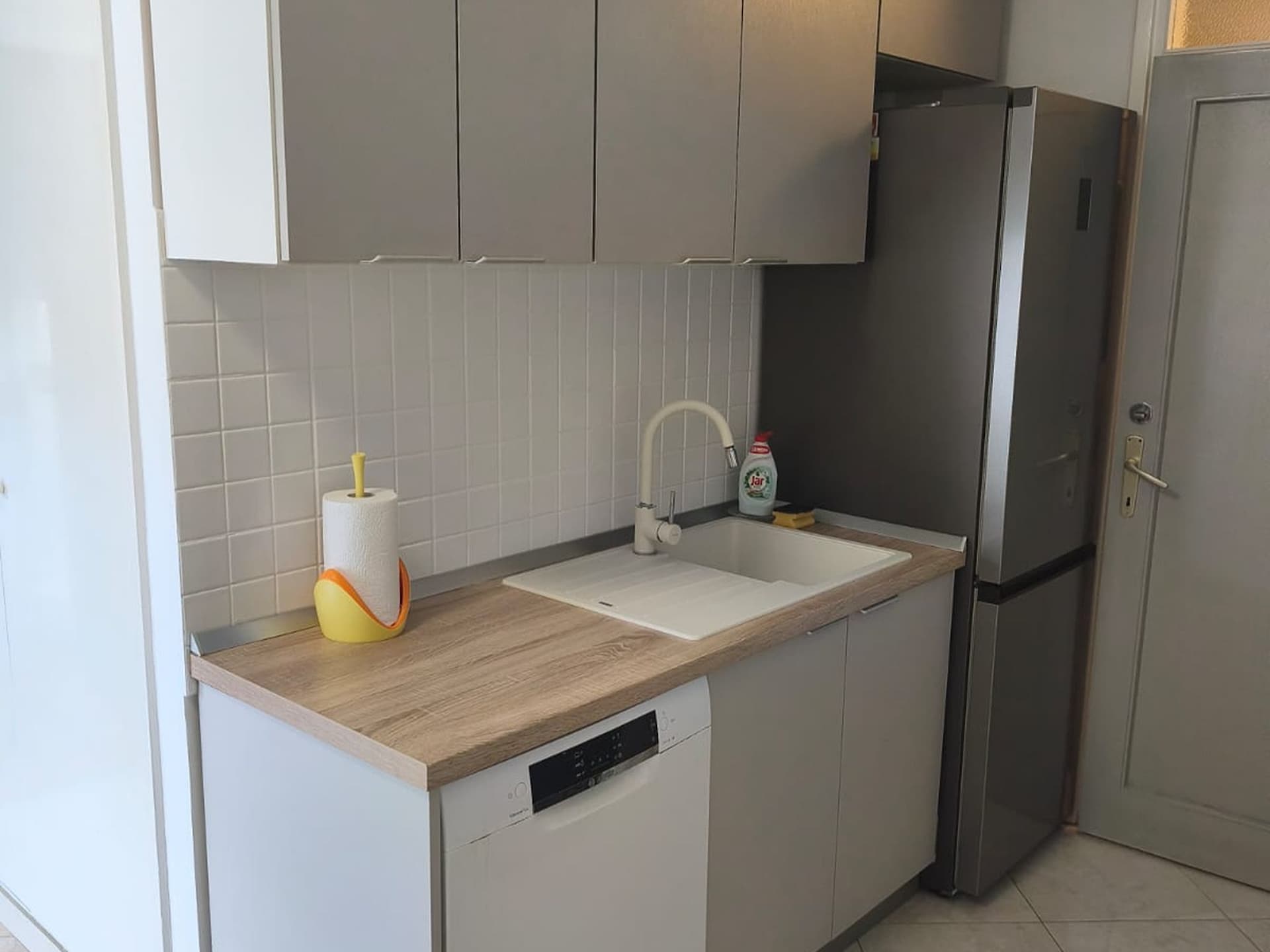 Ruim 3-kamerappartement met loggia in Split, op 3 km van het strand - foto 22
